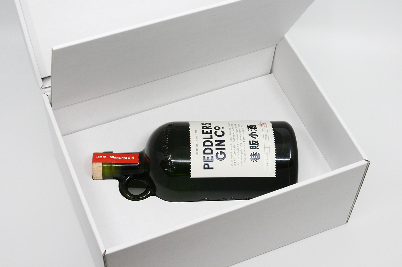 Alcohol，bottle，packing，The wine bottle，packing design，Design，