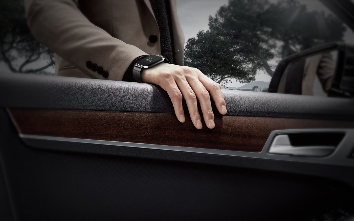 Wrist watch，key，parts，vehicle，vehicle，