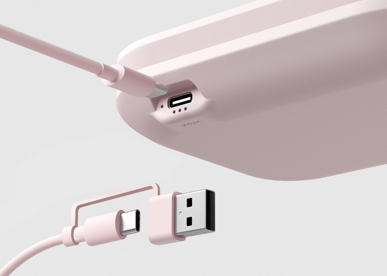 portable source，Appearance design，product design，delicate，mirror，Cosmetic mirror，portable source，portable battery，