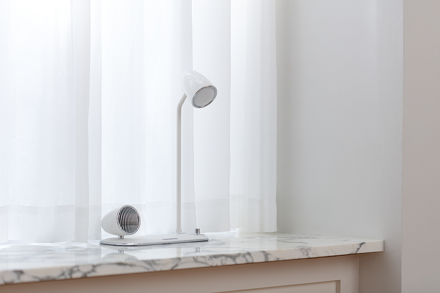 Crazy sound，loudspeaker box，Desk lamp，