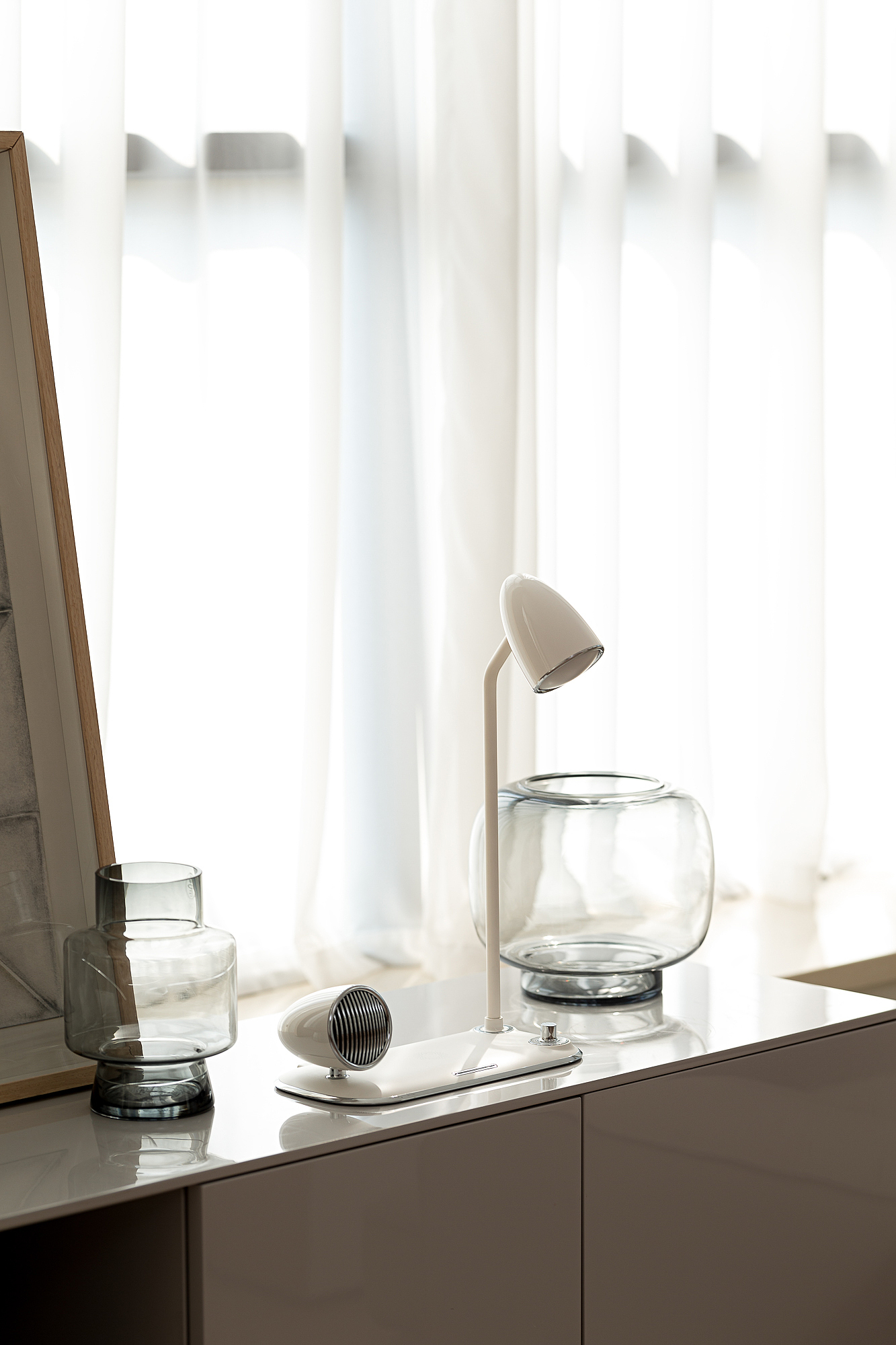 Crazy sound，loudspeaker box，Desk lamp，