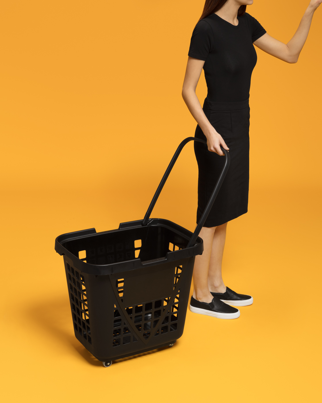 shopping basket，Multiple colors，Plastic material，