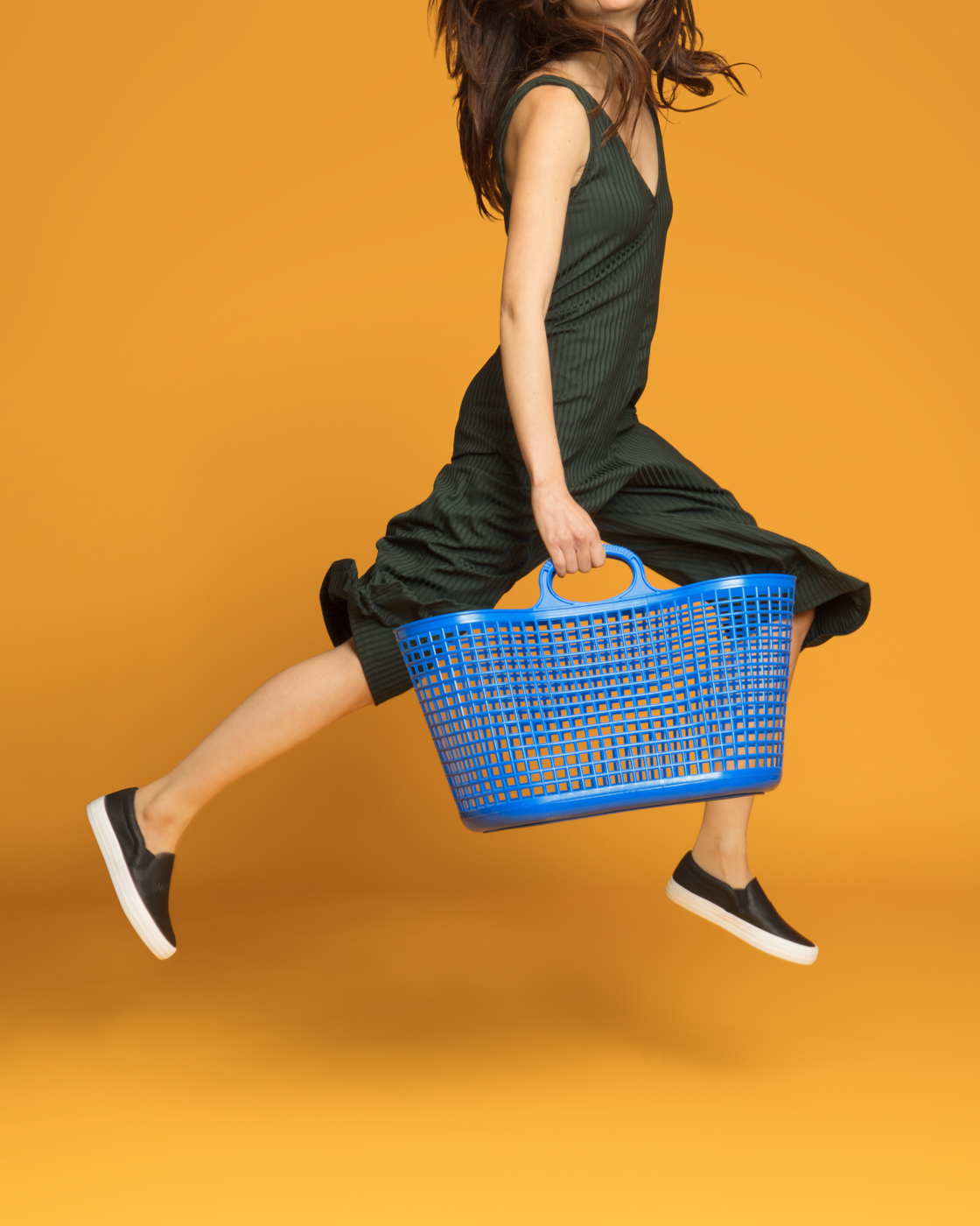 shopping basket，Multiple colors，Plastic material，