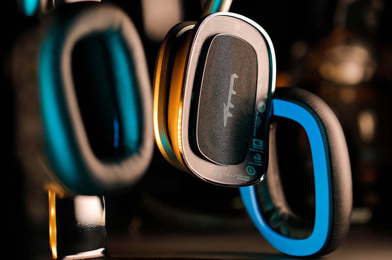 Logitech，headset，wireless device ，Ergonomics，