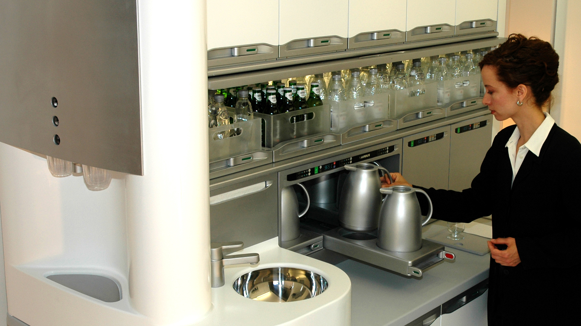 engine room，kitchen，Interaction design，Ergonomics，