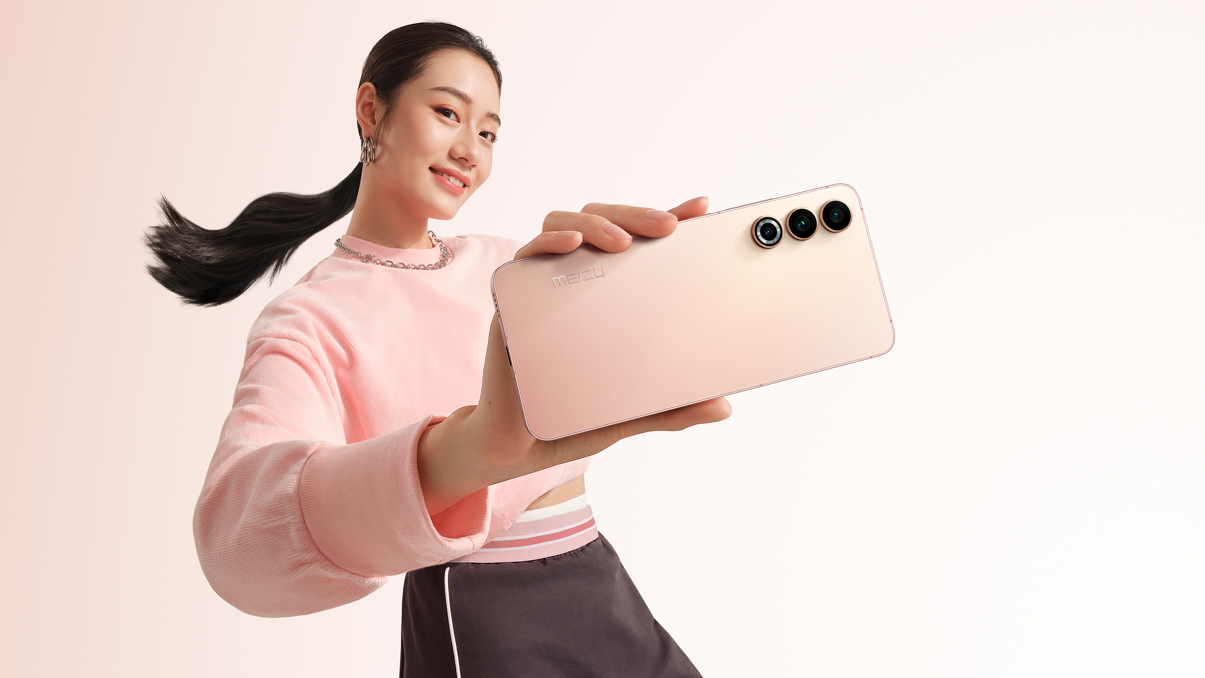 industrial design，Design，mobile phone，Meizu，product design，Render，imagery，inspiration，