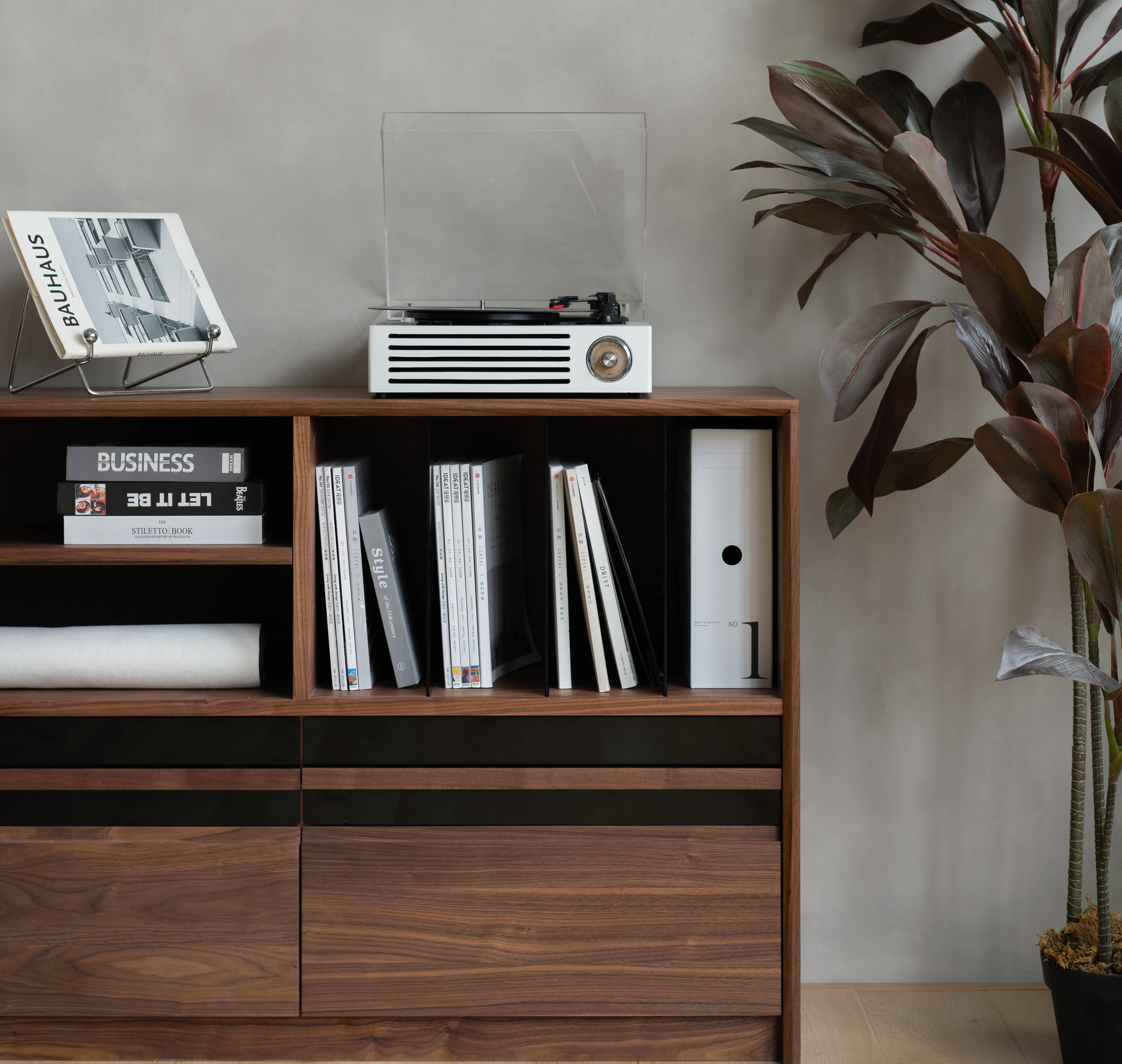 Solid wood furniture，furniture design ，product design，Sideboard，Side cabinet，Black walnut furniture，Cherry wood furniture，