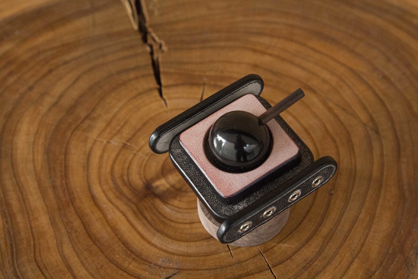 Leather goods，Vehicle fragrance，product design，handmade products，Original design，