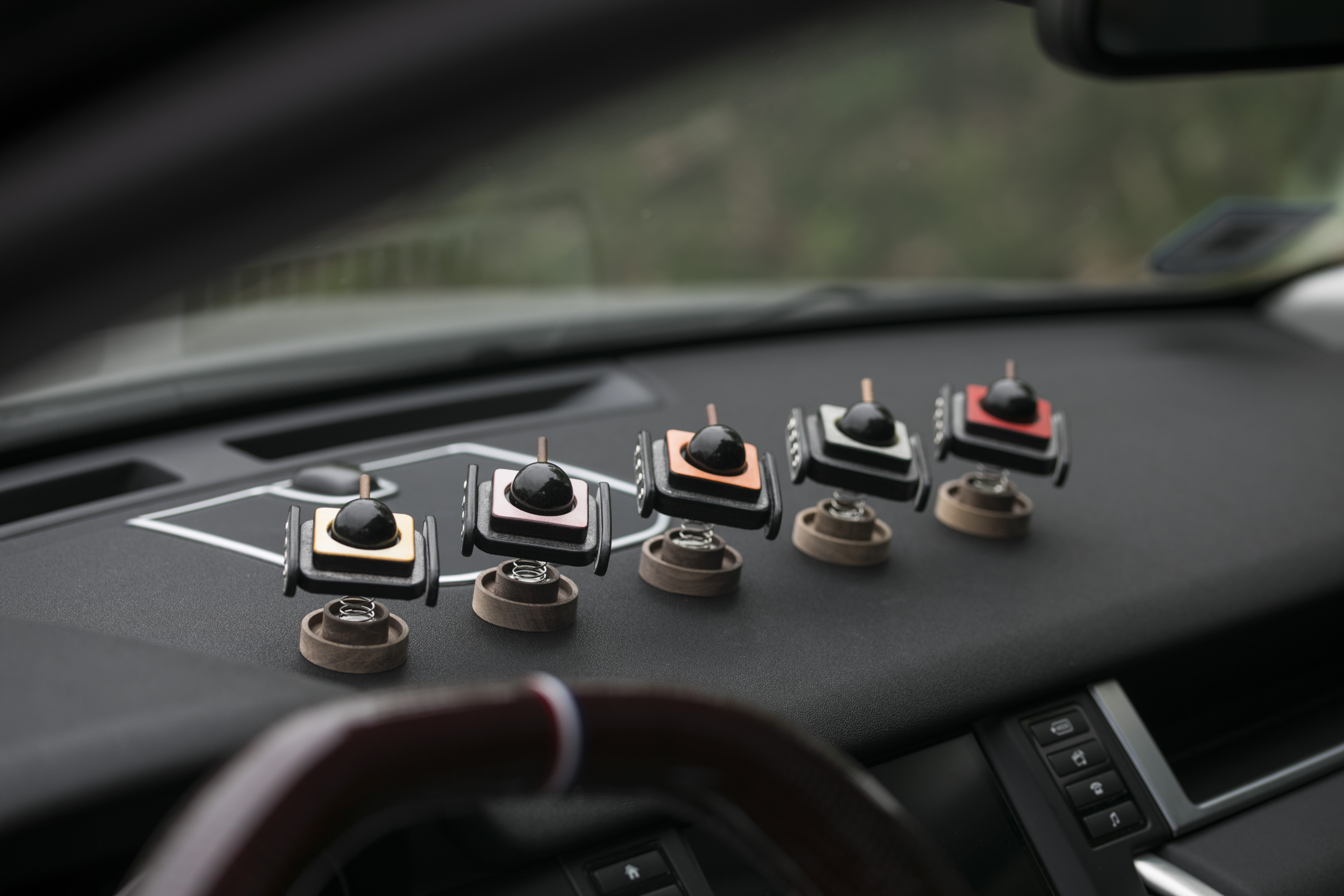 Leather goods，Vehicle fragrance，product design，handmade products，Original design，