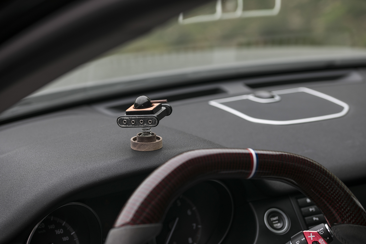 Leather goods，Vehicle fragrance，product design，handmade products，Original design，