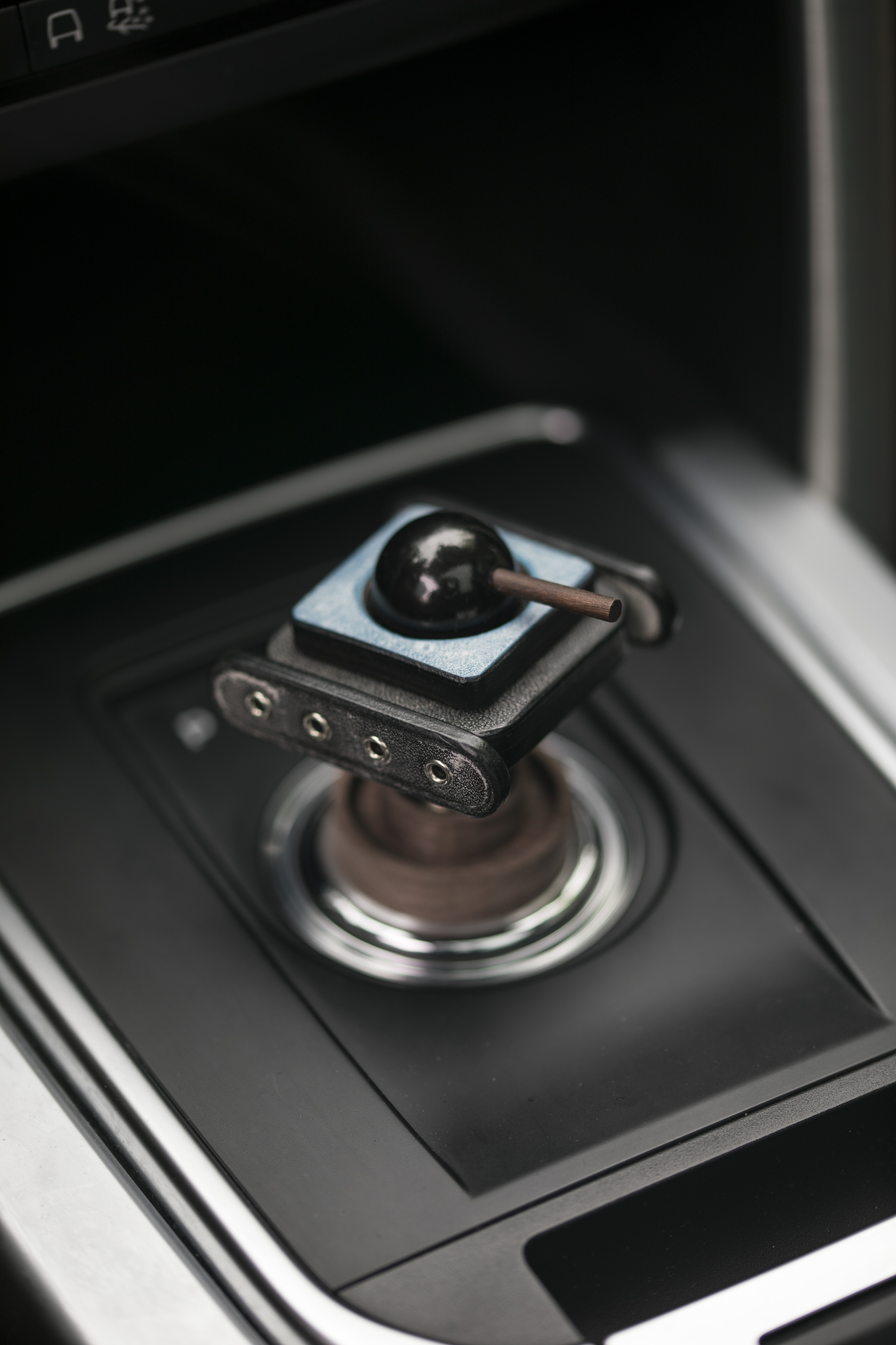 Leather goods，Vehicle fragrance，product design，handmade products，Original design，