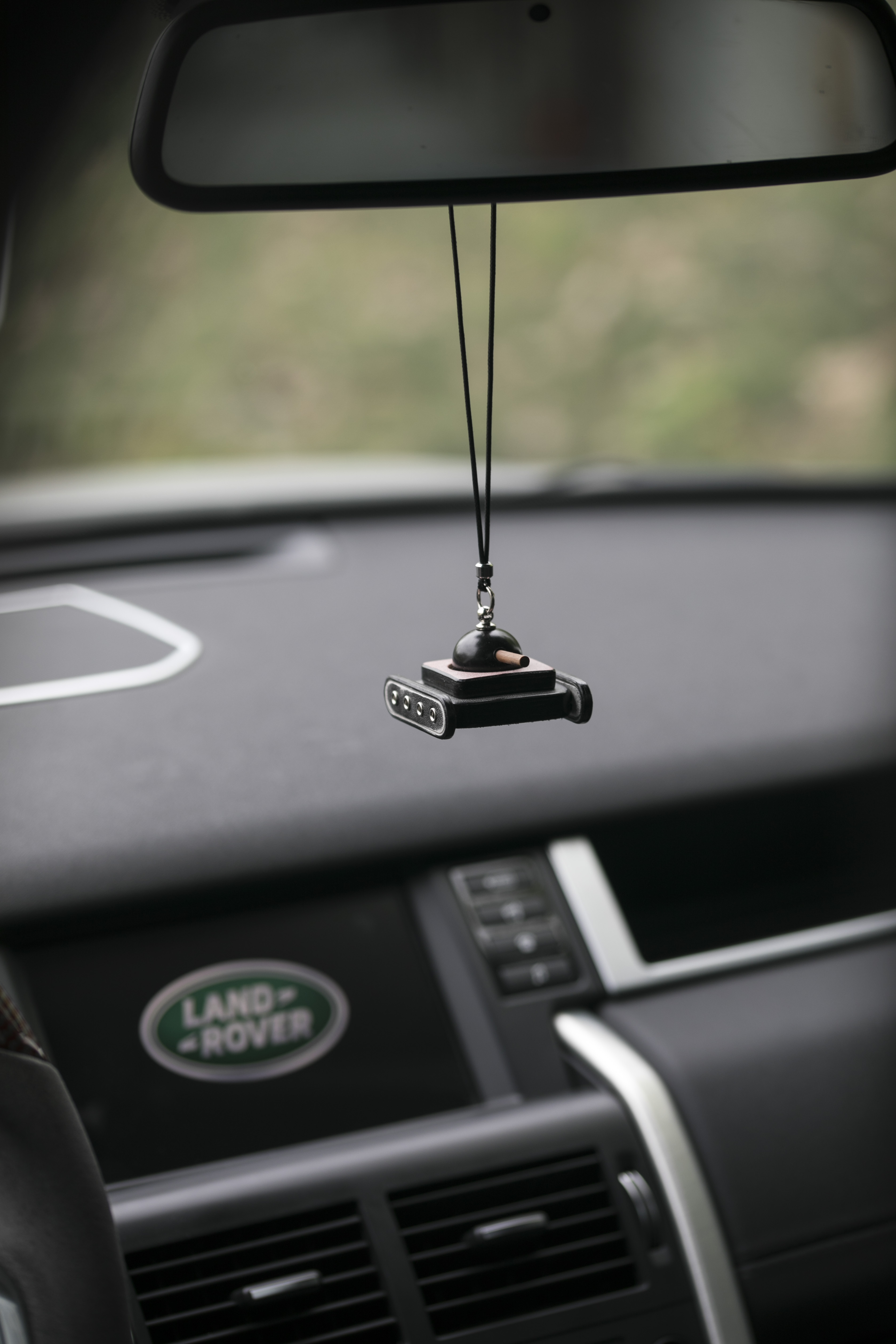 Leather goods，Vehicle fragrance，product design，handmade products，Original design，