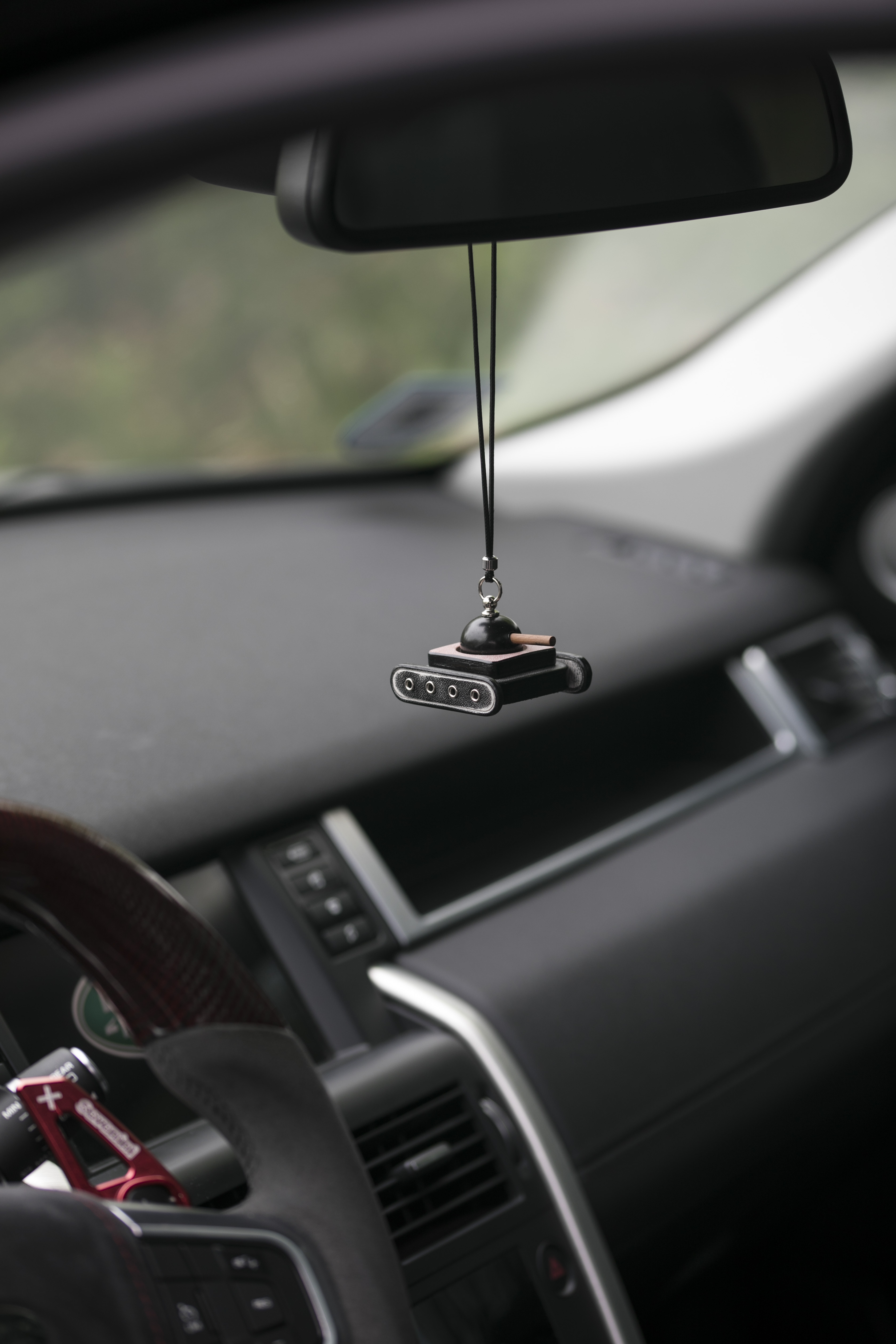 Leather goods，Vehicle fragrance，product design，handmade products，Original design，