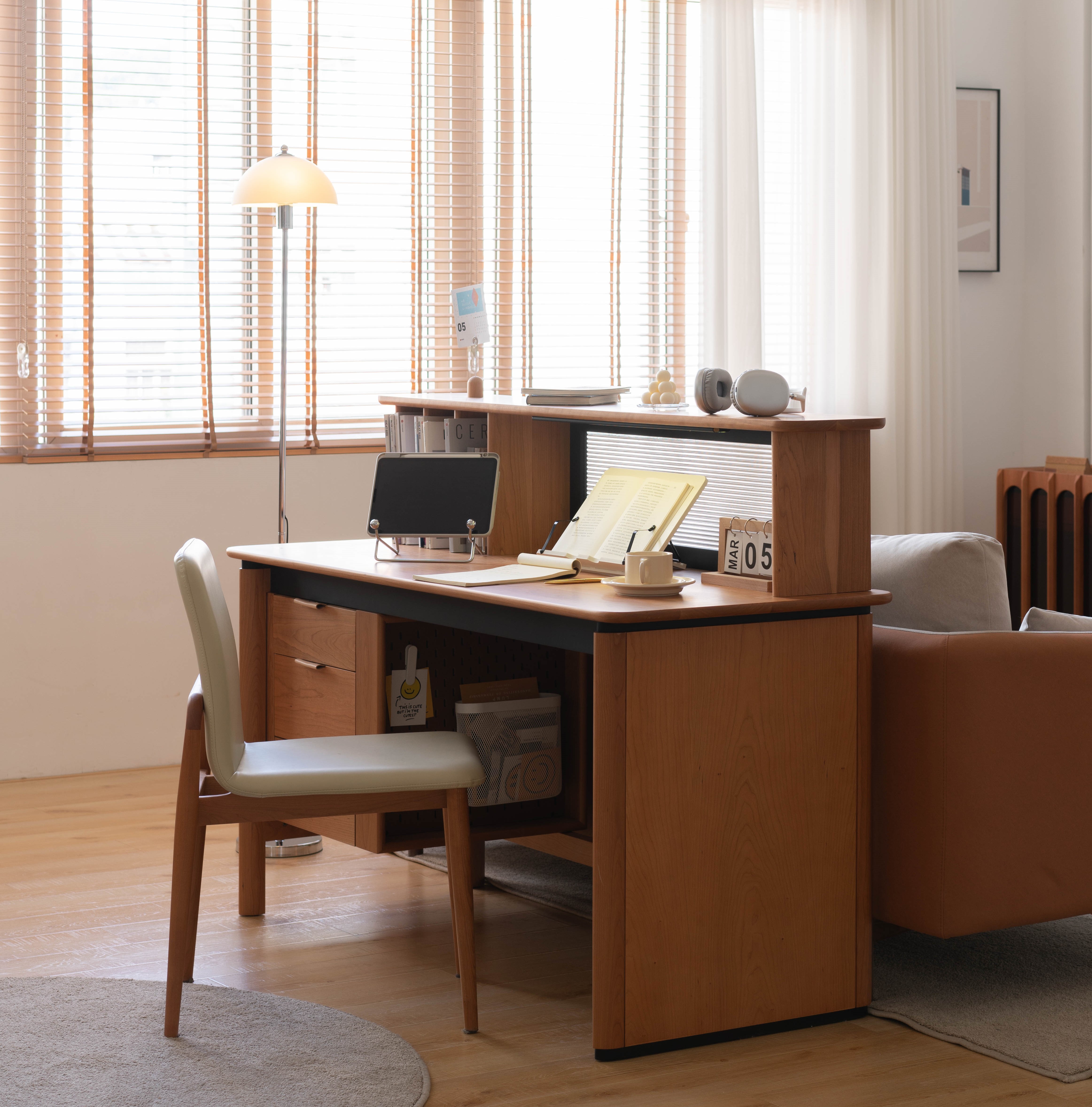 Solid wood furniture，product design，furniture design ，desk，