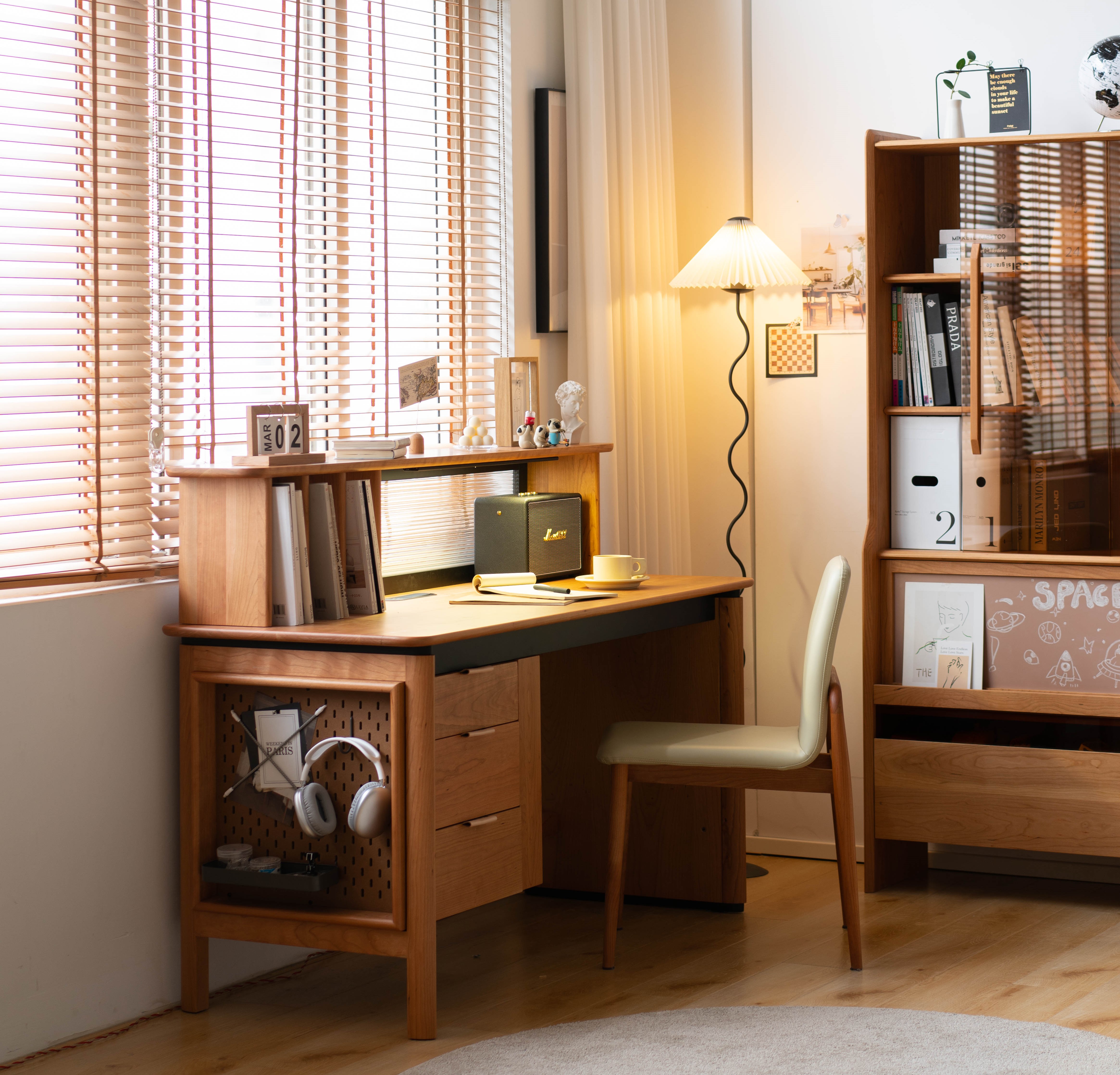 Solid wood furniture，product design，furniture design ，desk，