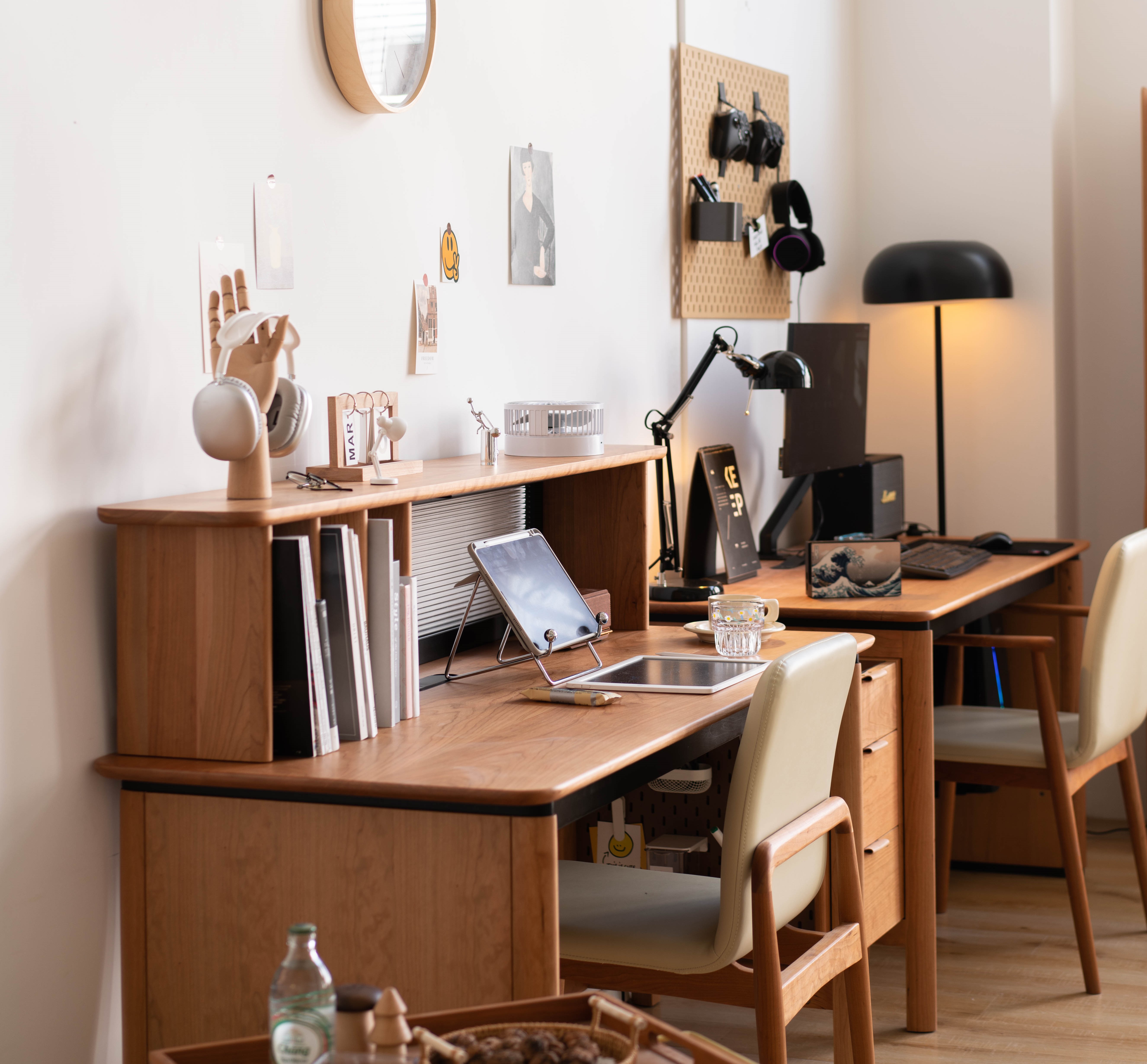 Solid wood furniture，product design，furniture design ，desk，