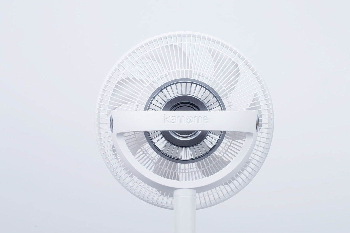 electric fan，vertical，camomefan，household electrical appliances，Simplicity，