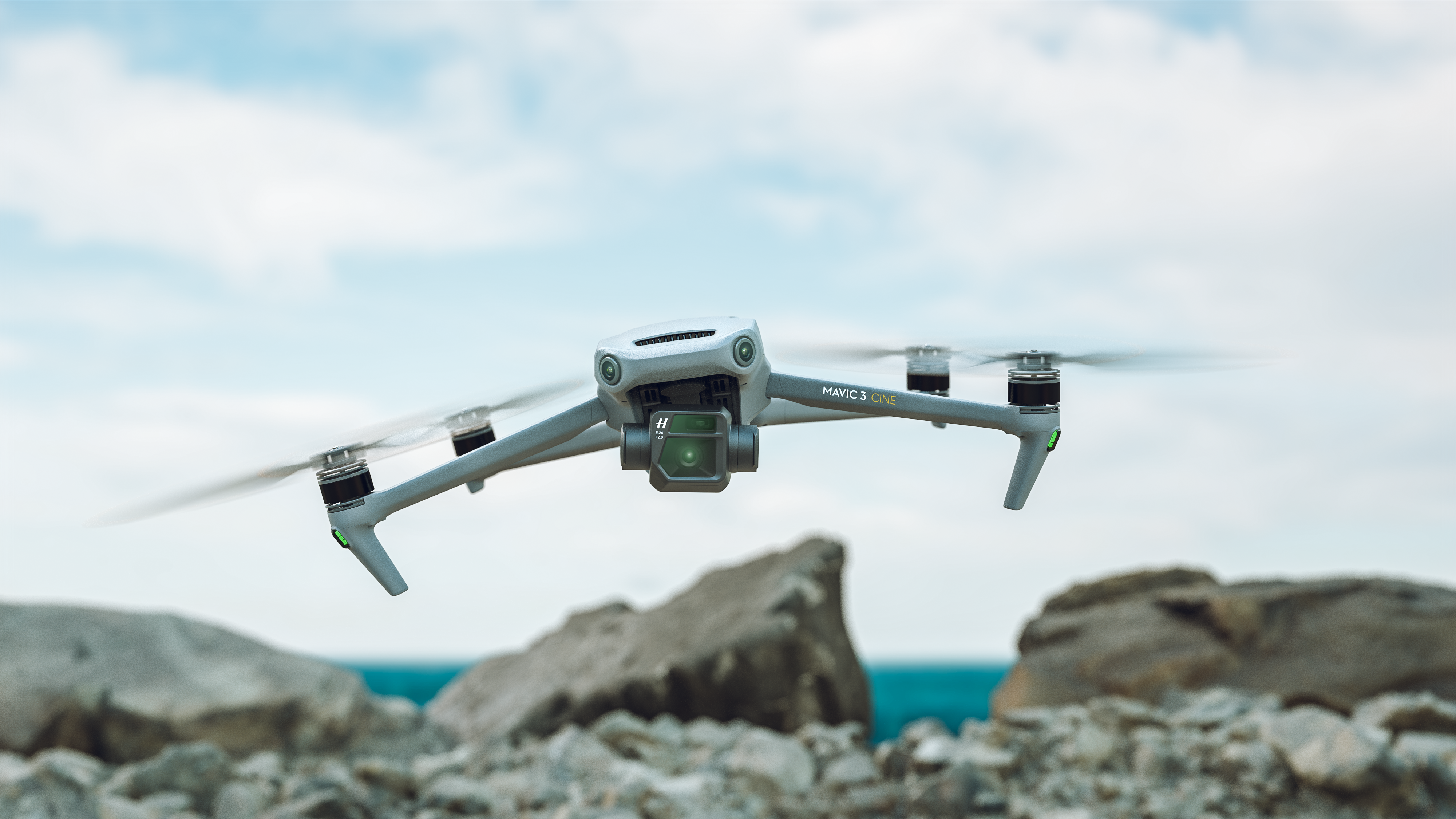 DAY，keyshot，DJIMAVIC3，Photoshot，dji ，cgi，UAV，UAV，