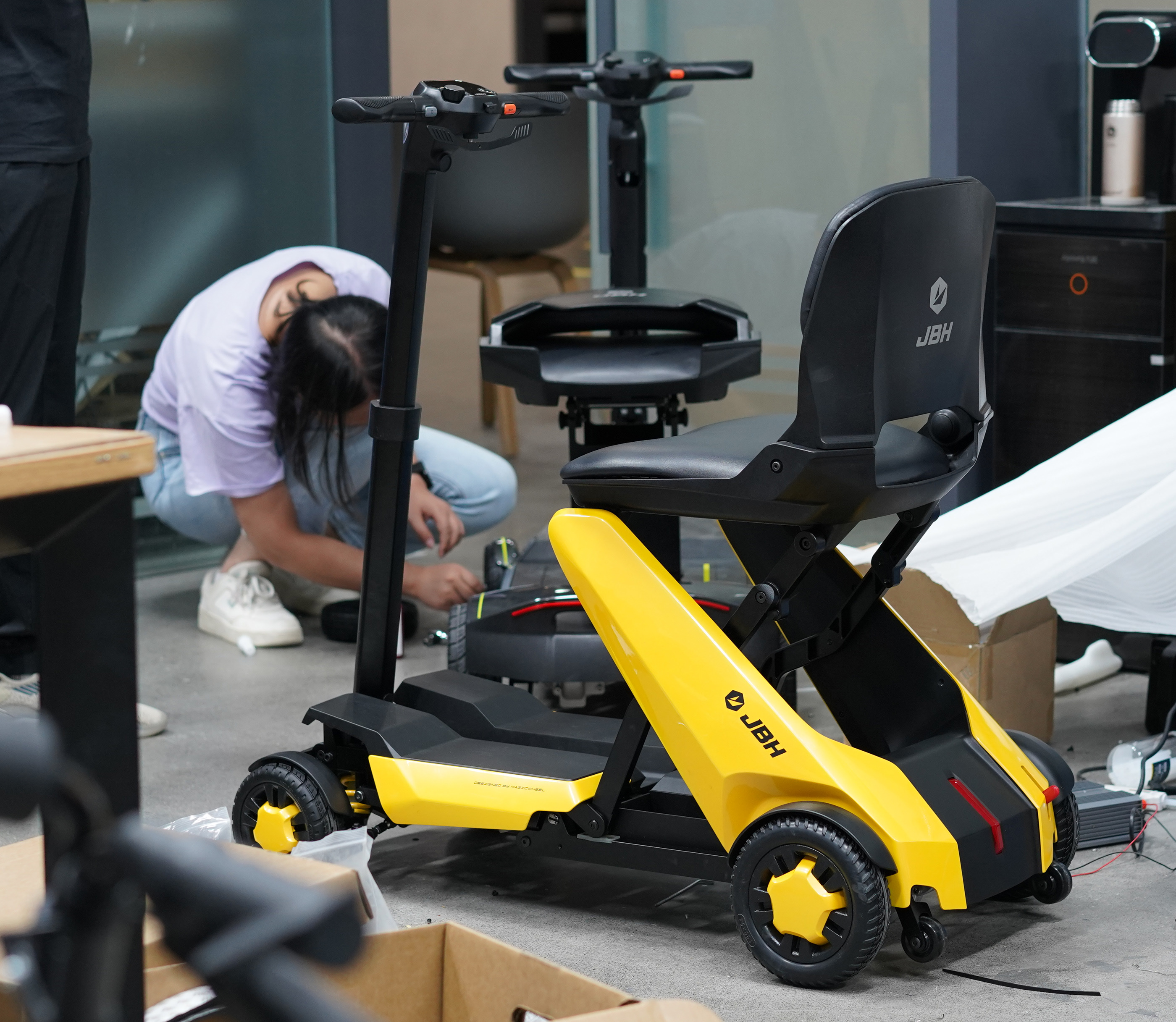 Scooter，aged，motion，fold，intelligence，