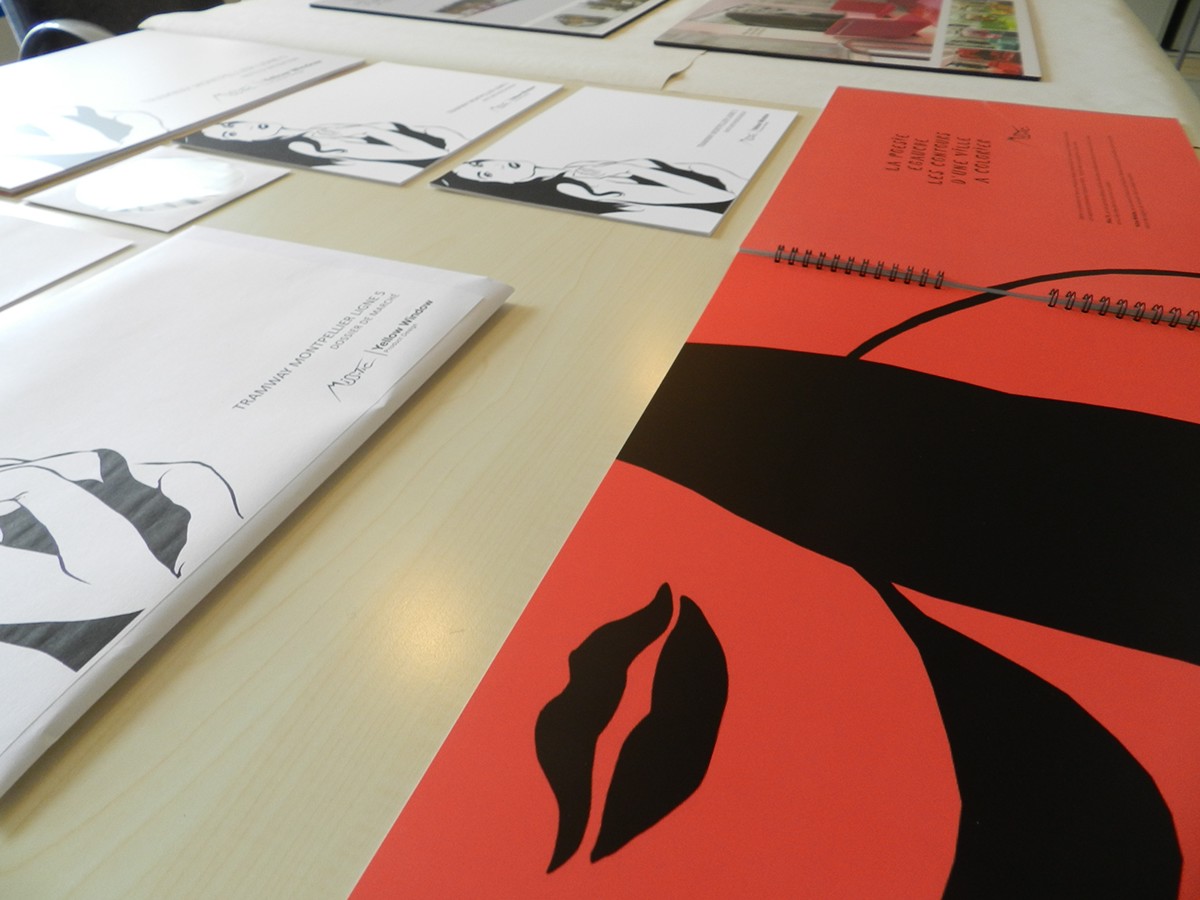 traffic，Travel，outdoors，automobile，tram，