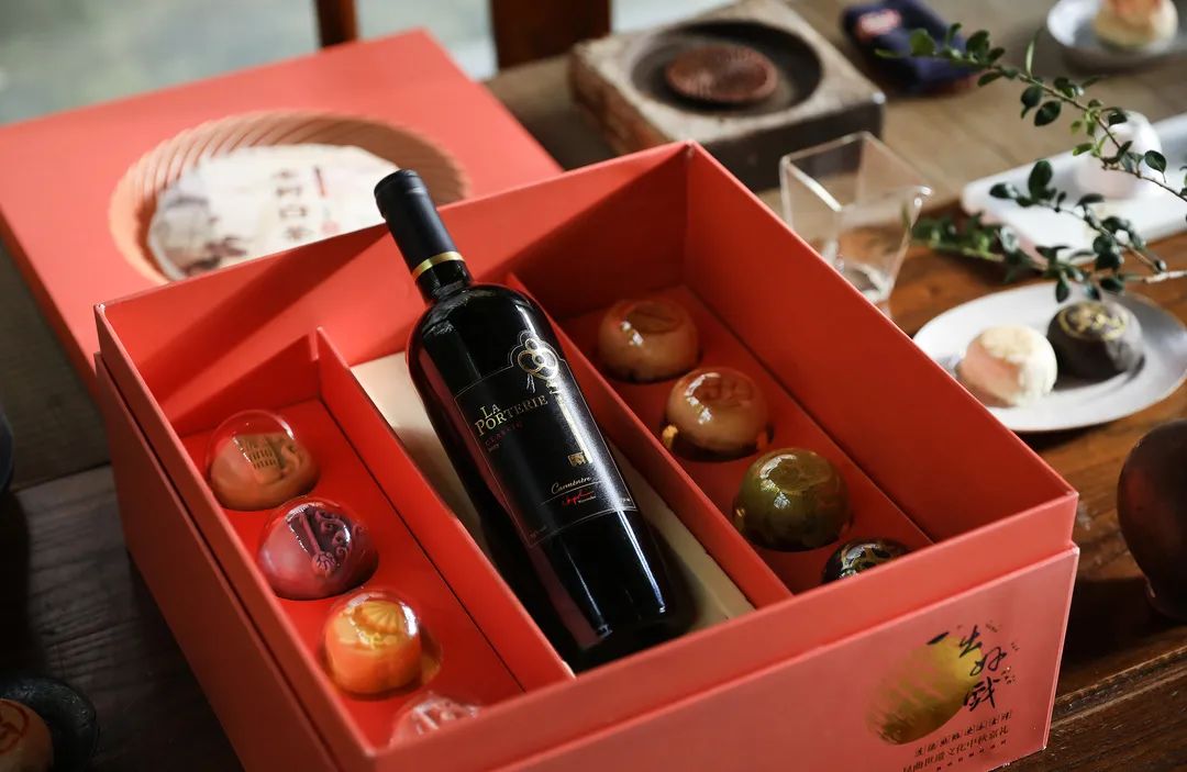 Brand design，packing design，Mid Autumn Festival gift box，Morgan Design，Cultural and creative products，traditional culture，