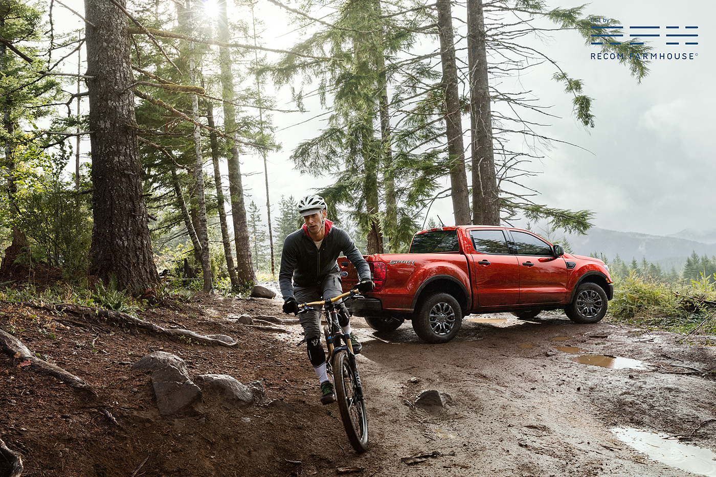 automobile，outdoors，Ford，Travel，traffic，