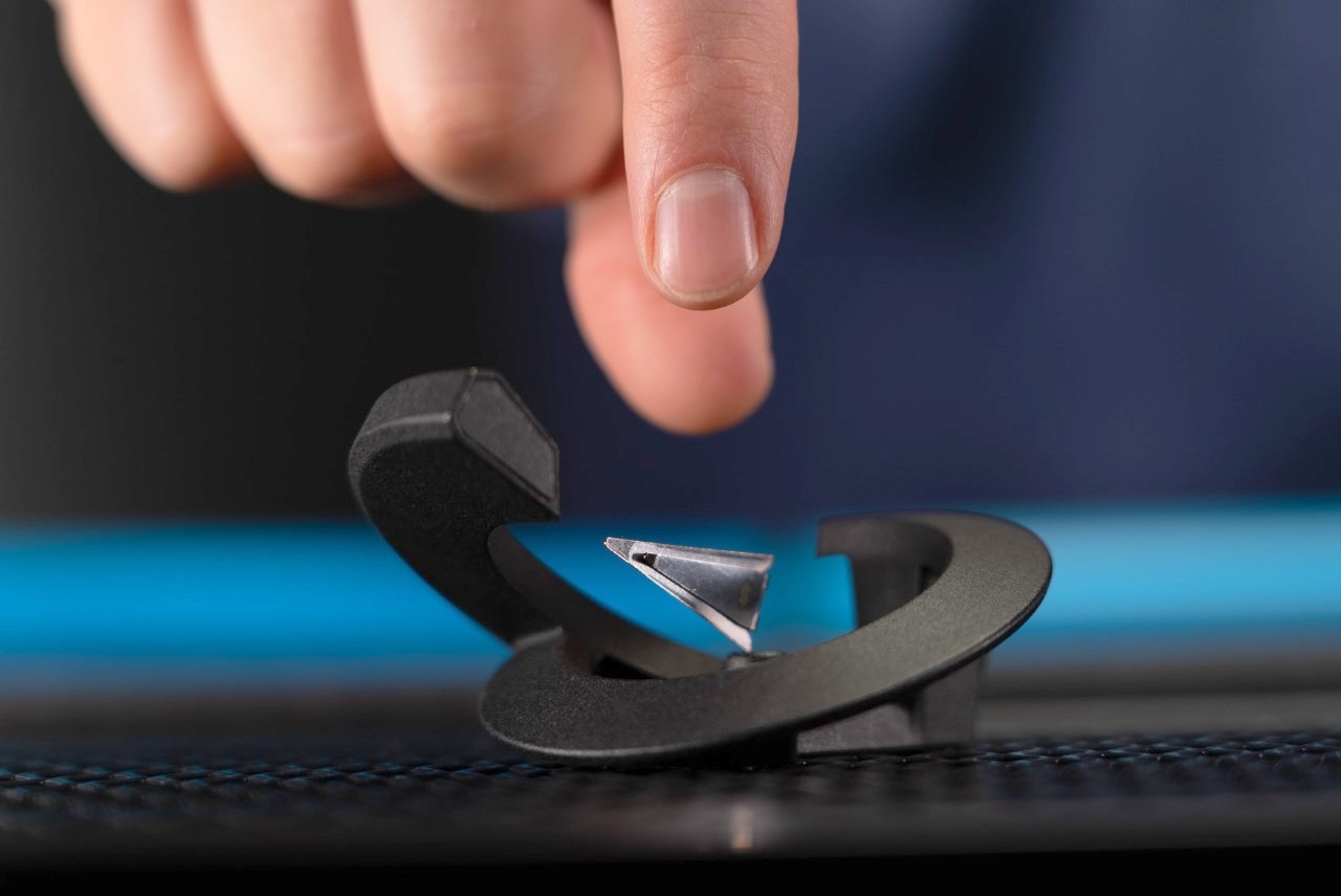 Letter opener，Paper clip，suspension，