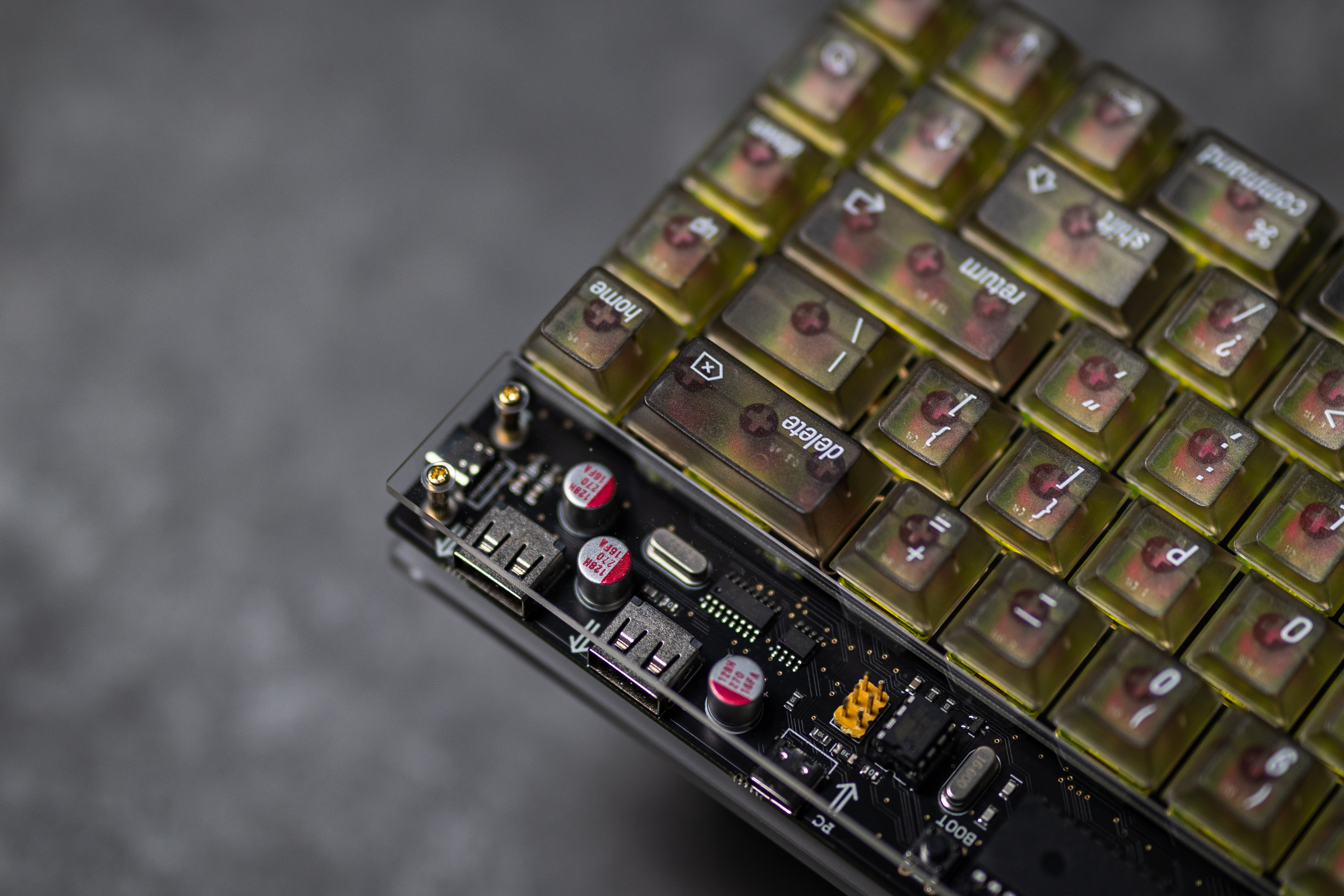 Mechanical keyboard，Real shooting，