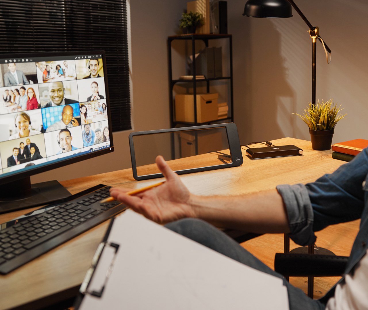 speaker，Invisible Headset，intelligence，loudspeaker box，sound，