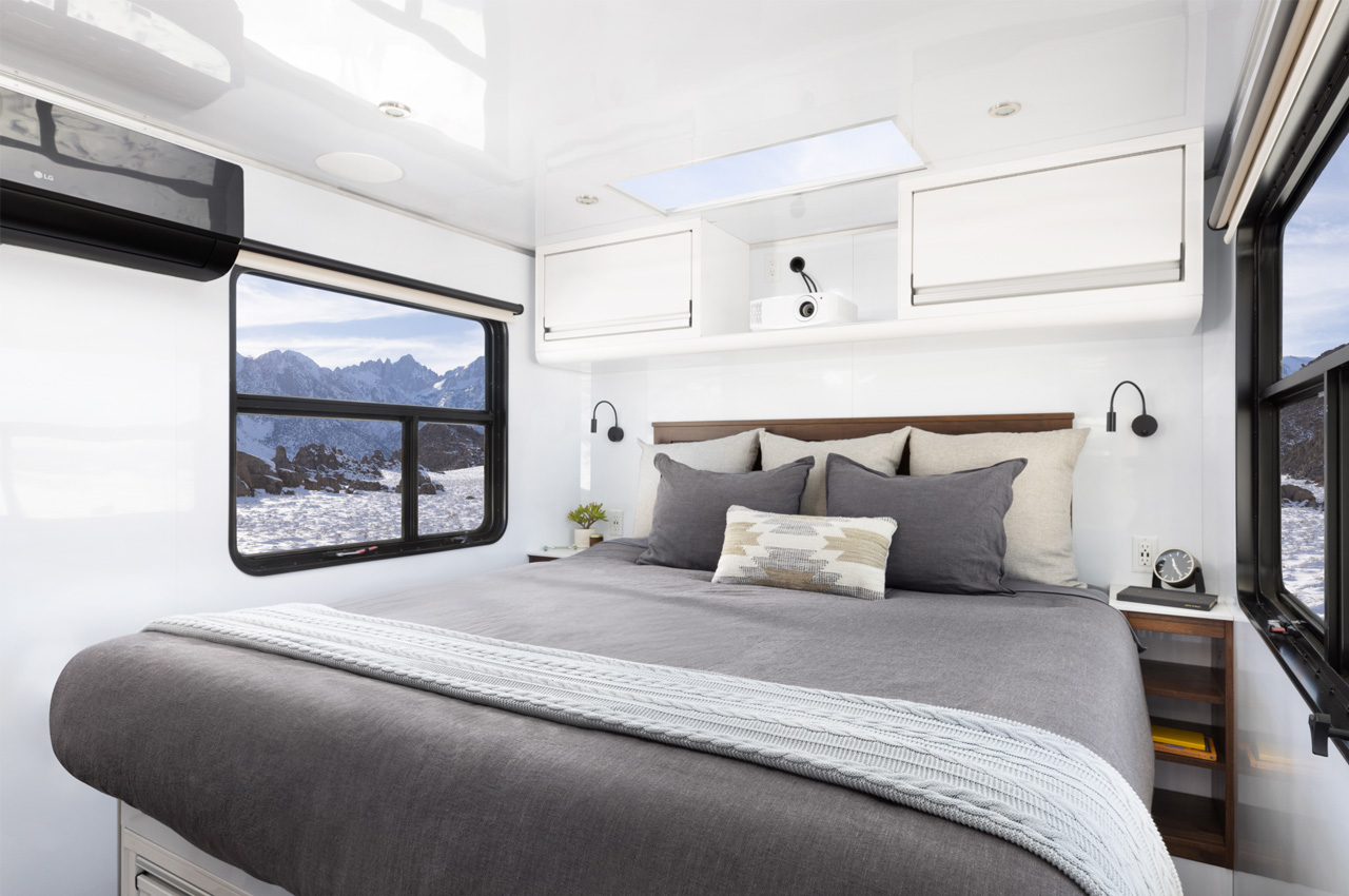 vehicle，trailer，Touring car，Living Vehicle，