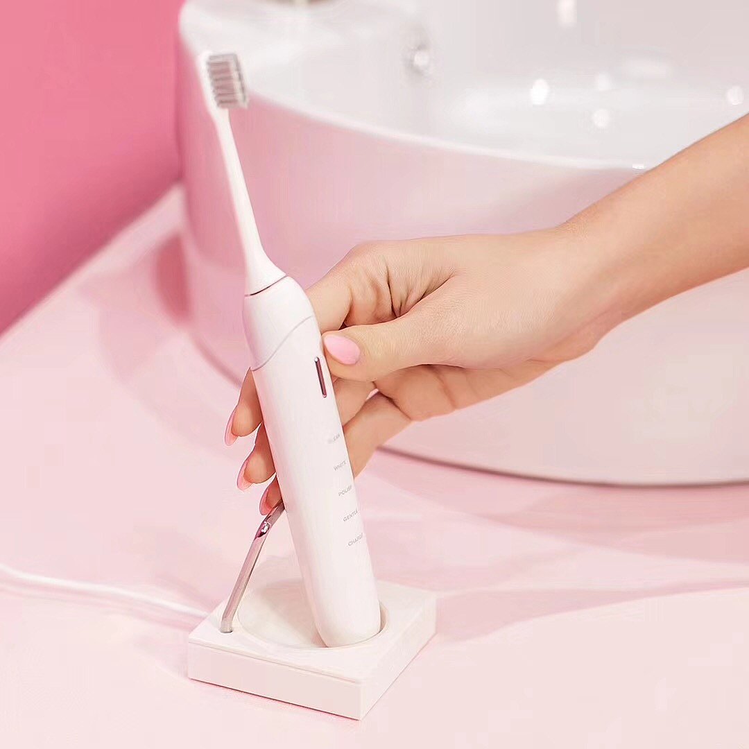 toothbrush，