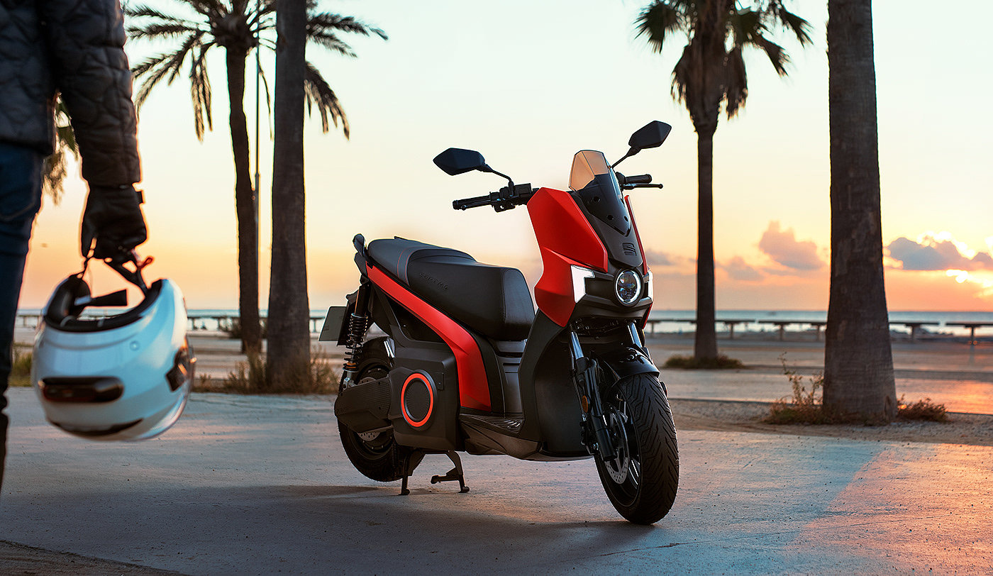 motorcycle，Electric，gules，