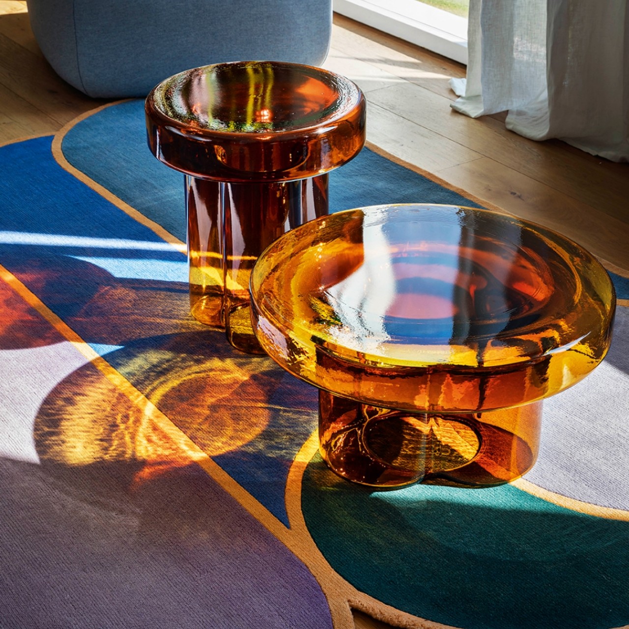 Coffee table，Glass，Creative design，