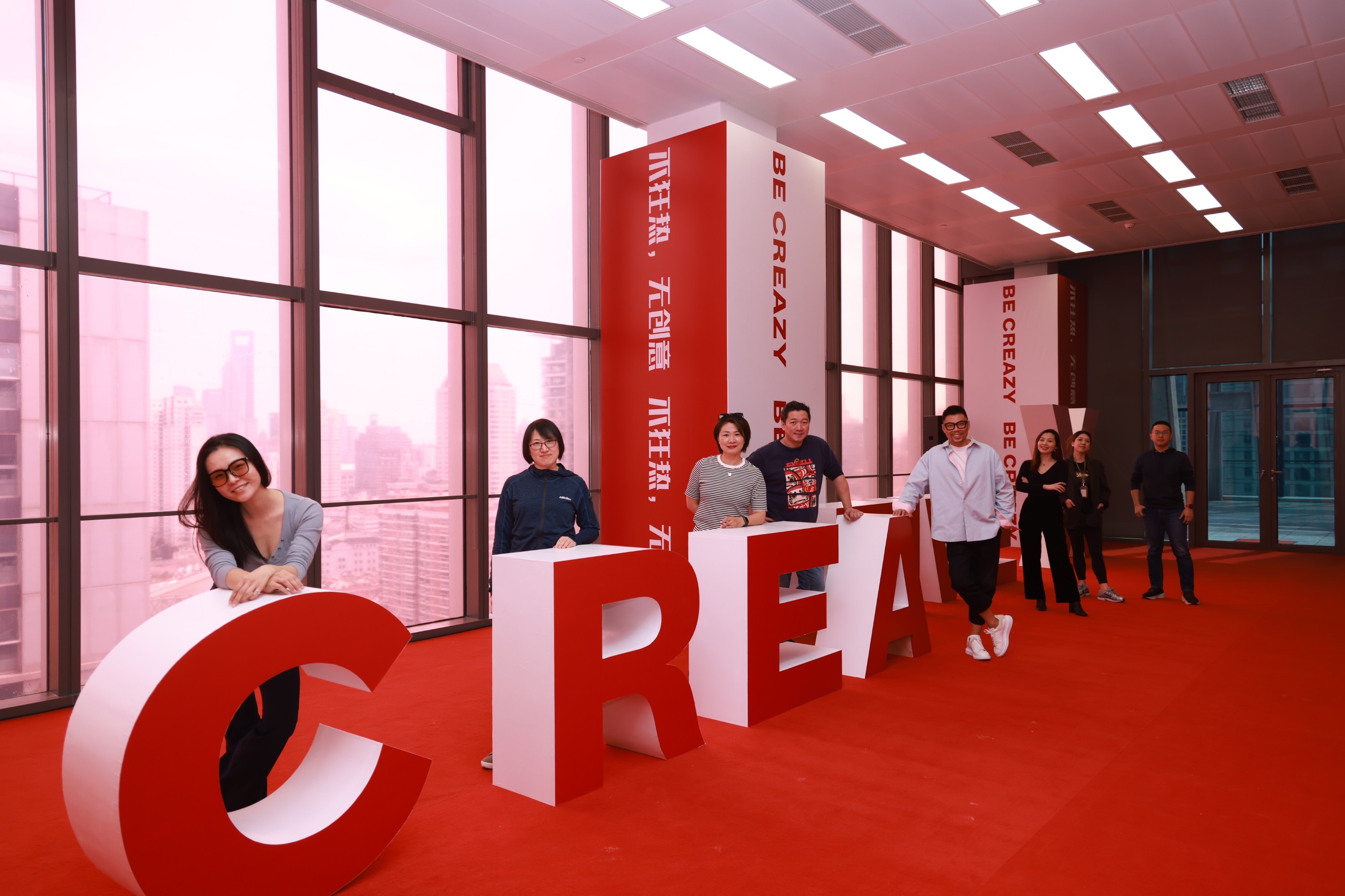 Activity design，Budweiser，Graphic Artist Designer，