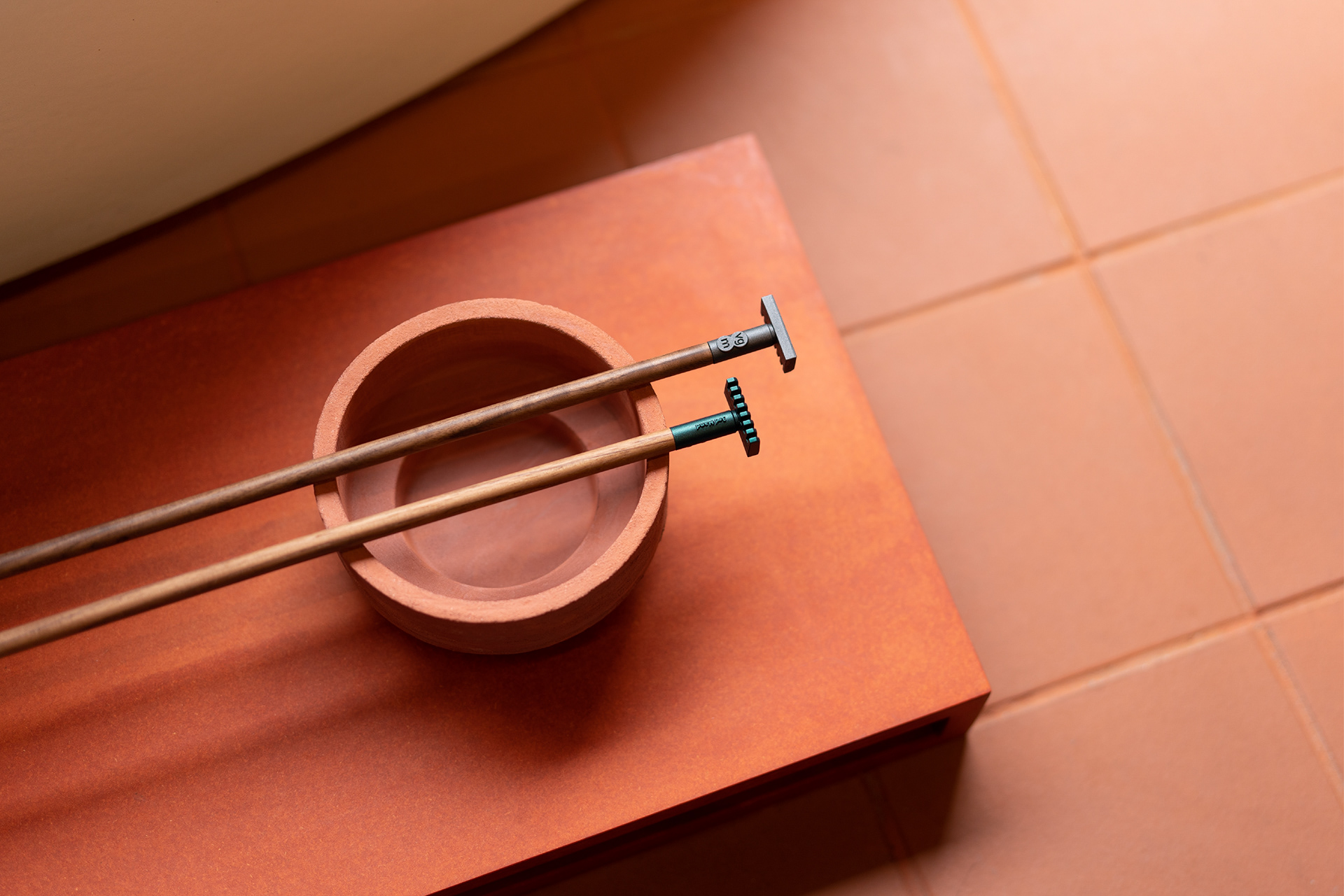 Tickle，product design，tool，Traditional art，relax，