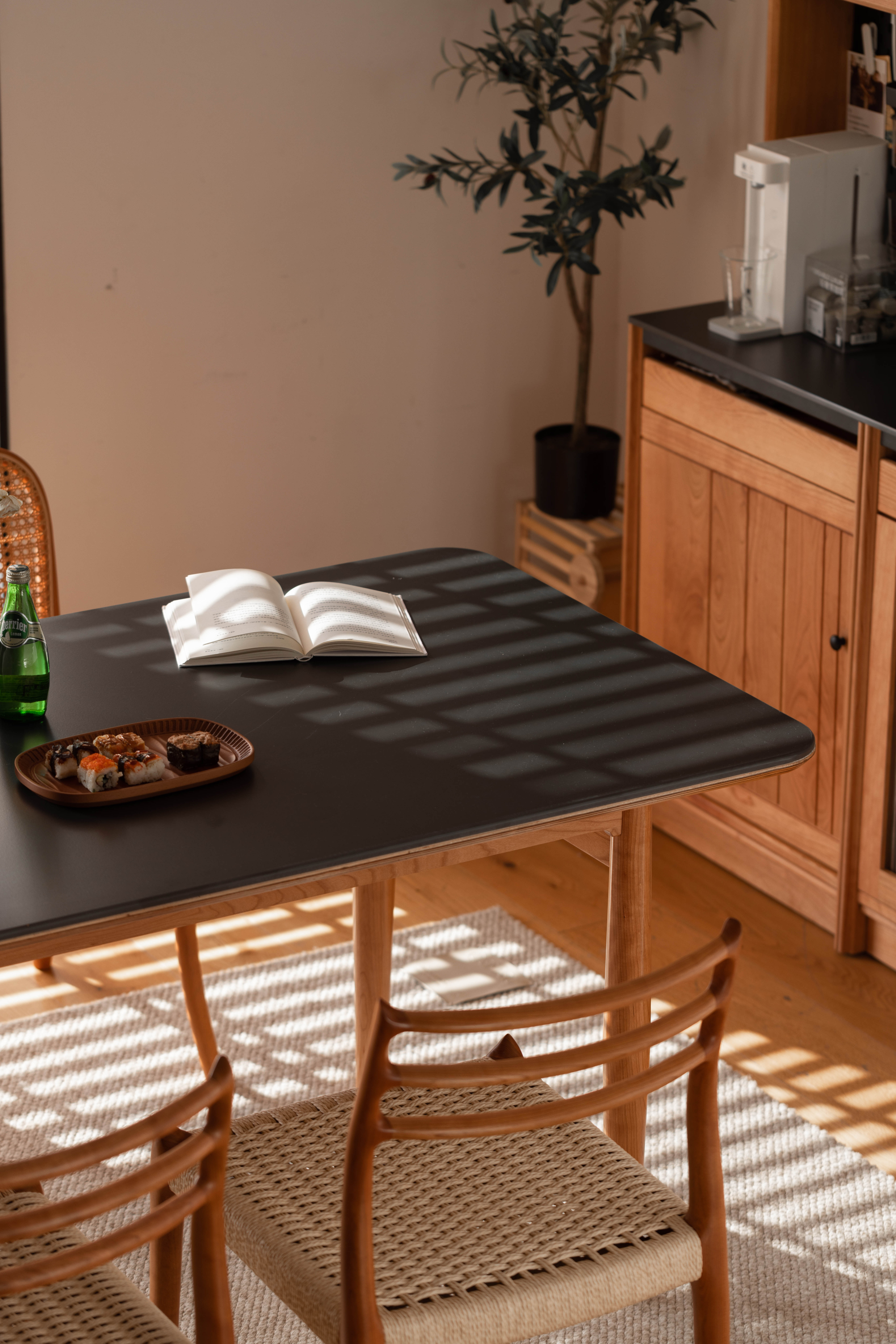 furniture design ，Original design，table，Sideboard，Solid wood furniture，