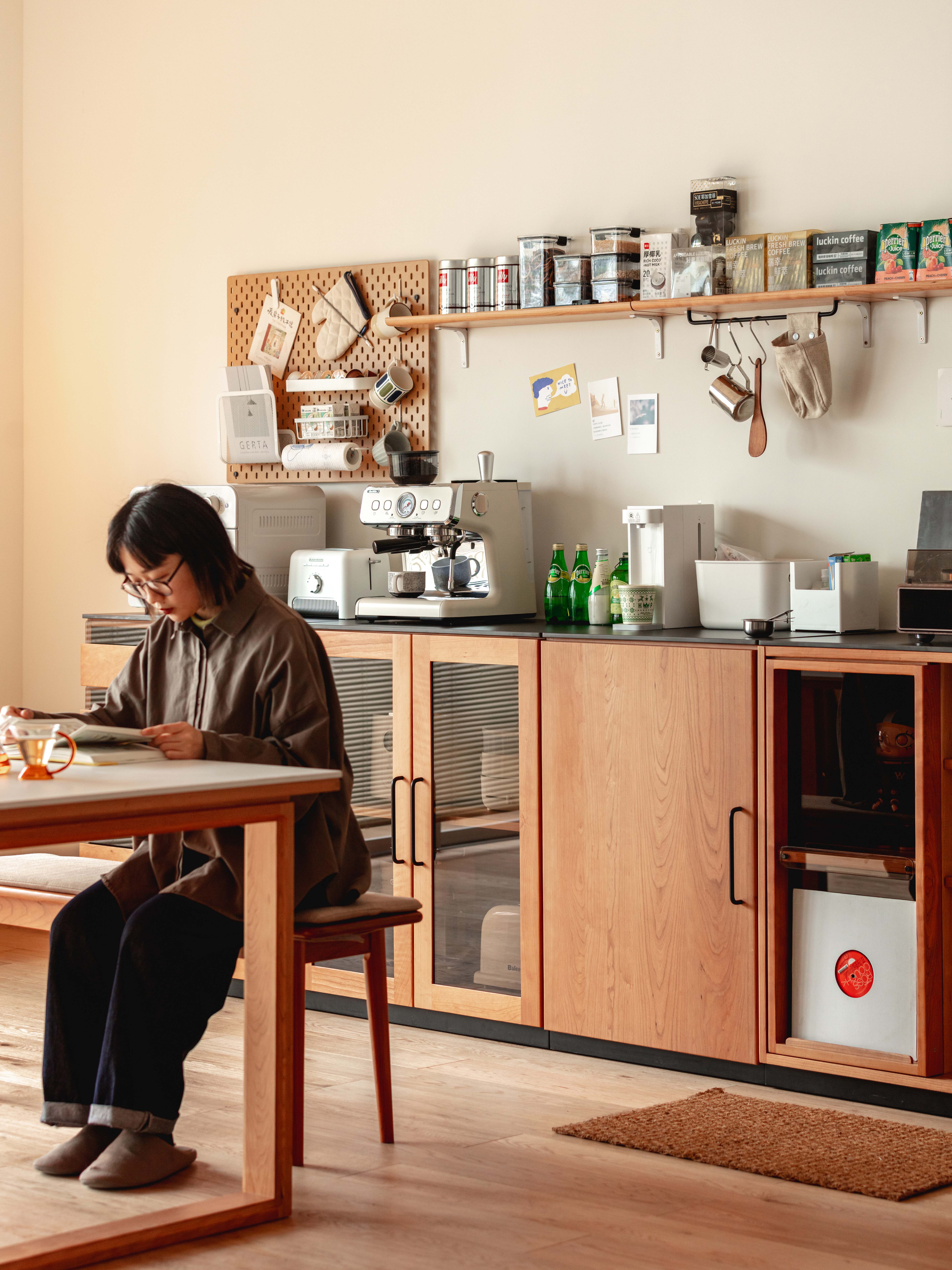 furniture design ，Original design，table，Sideboard，Solid wood furniture，