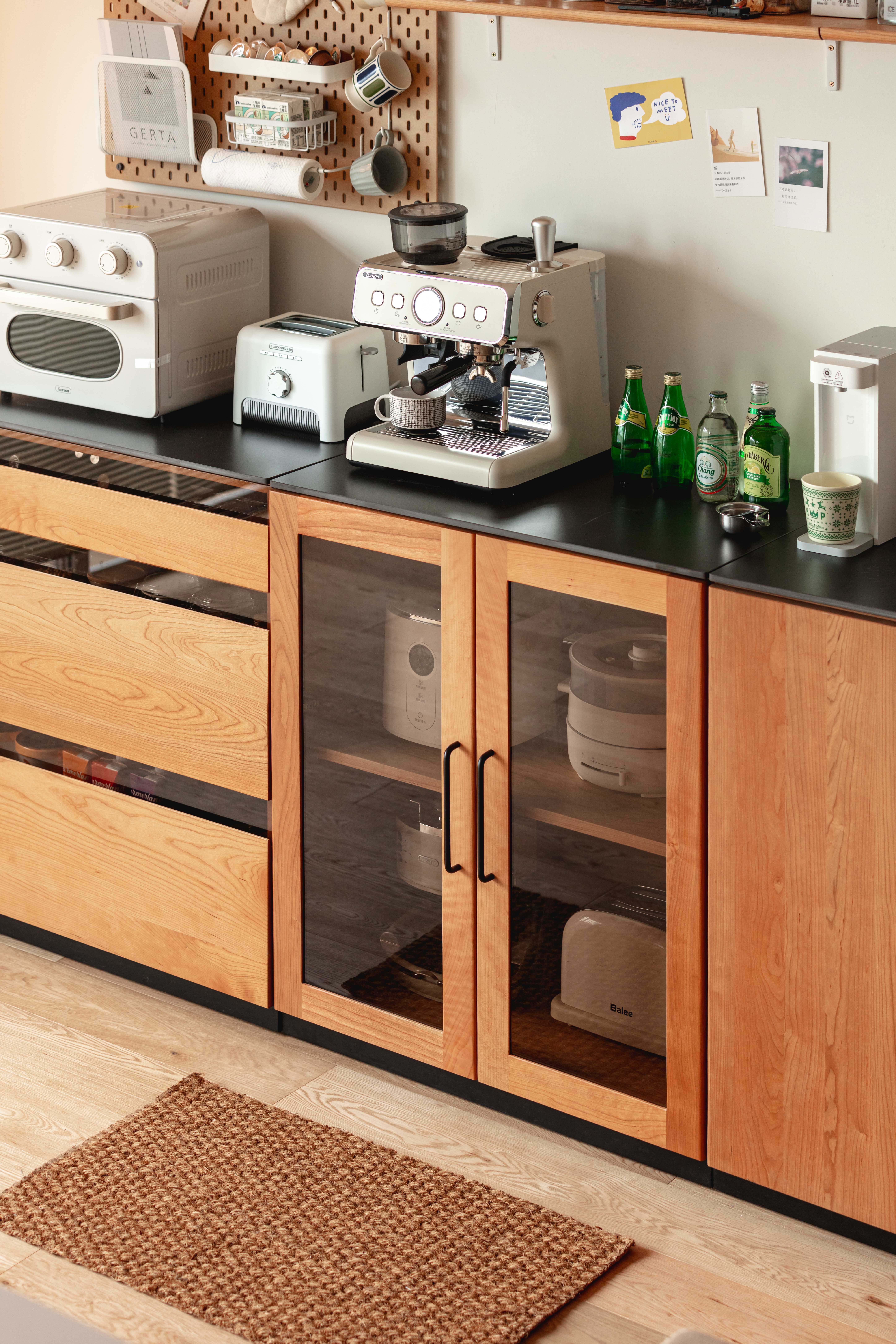 furniture design ，Original design，table，Sideboard，Solid wood furniture，