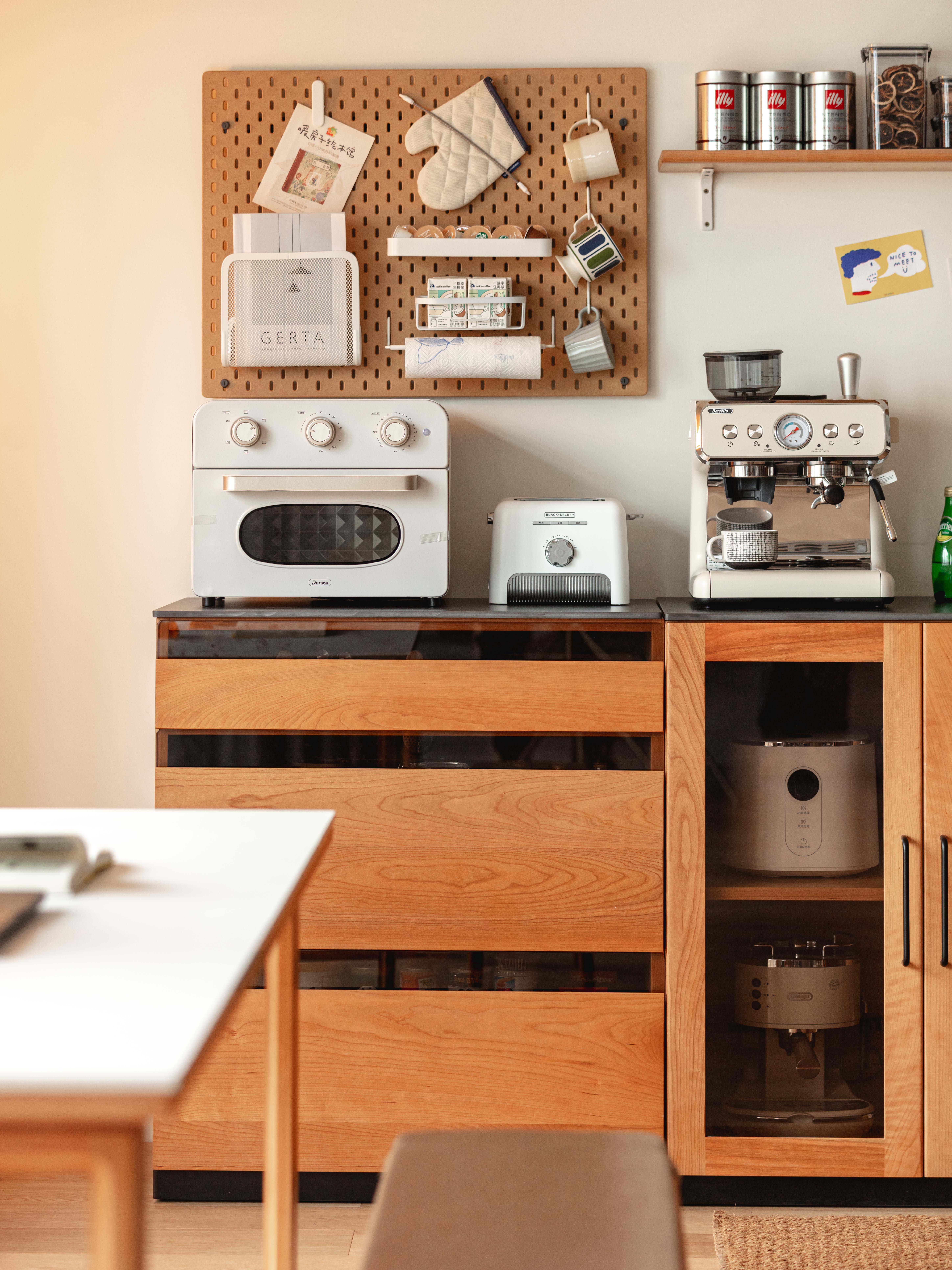 furniture design ，Original design，table，Sideboard，Solid wood furniture，