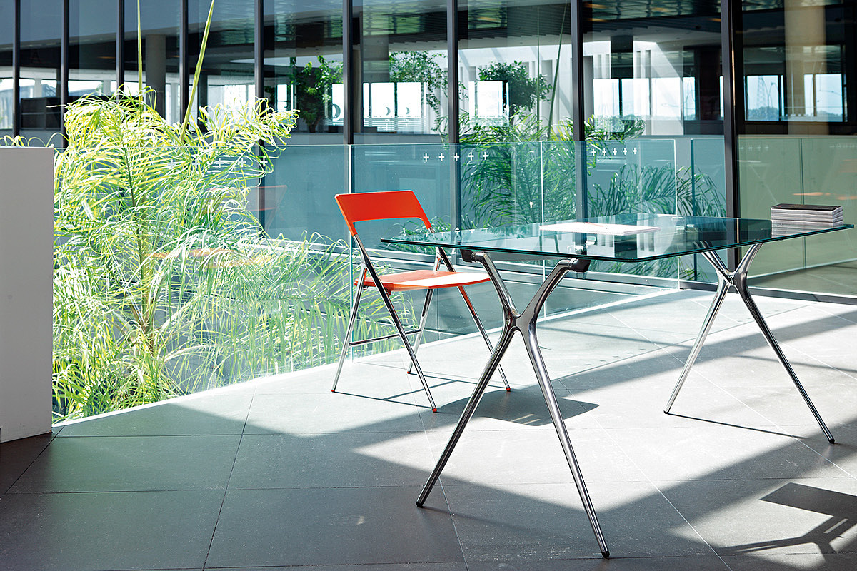 Pleat，Table，to work in an office，canteen，Conference area，