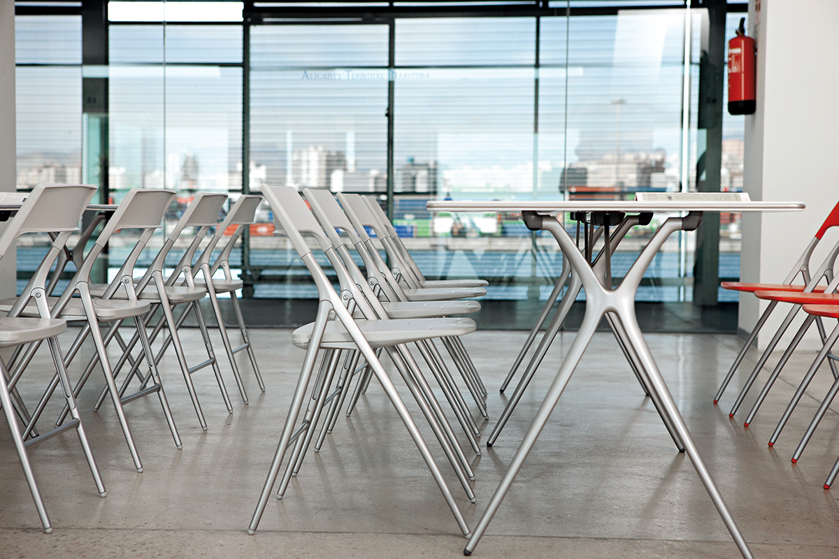 Pleat，Table，to work in an office，canteen，Conference area，