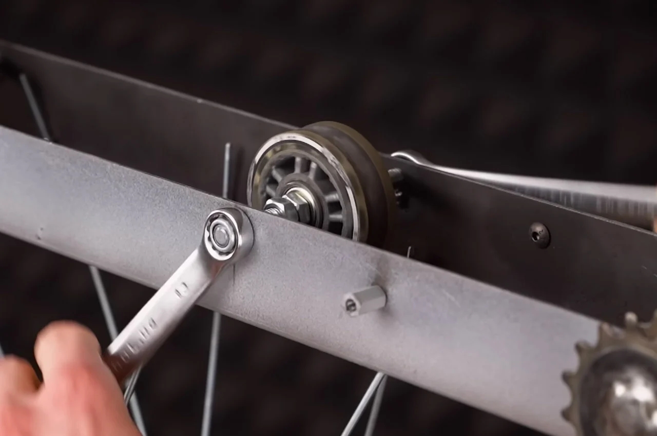 Bicycle，wheel，square，