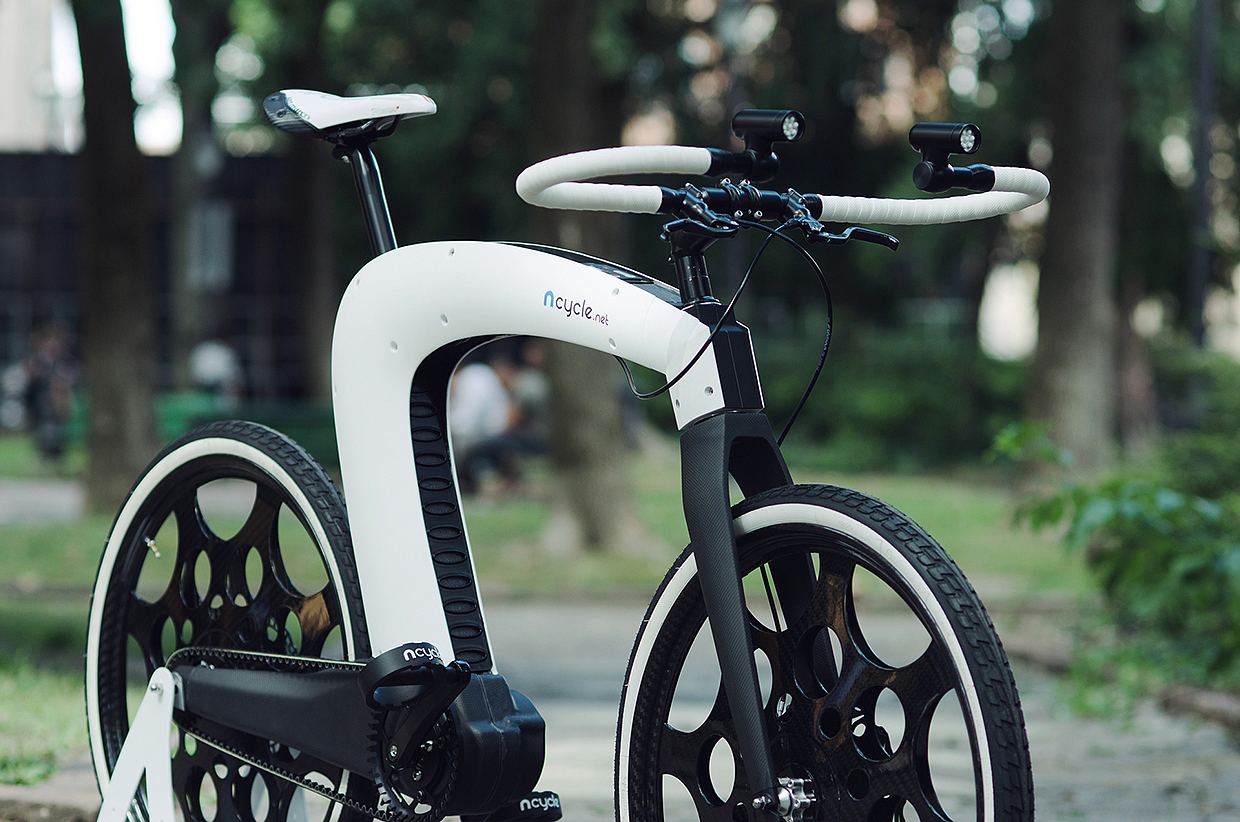 nCycle，black，white，Electronic bicycle，