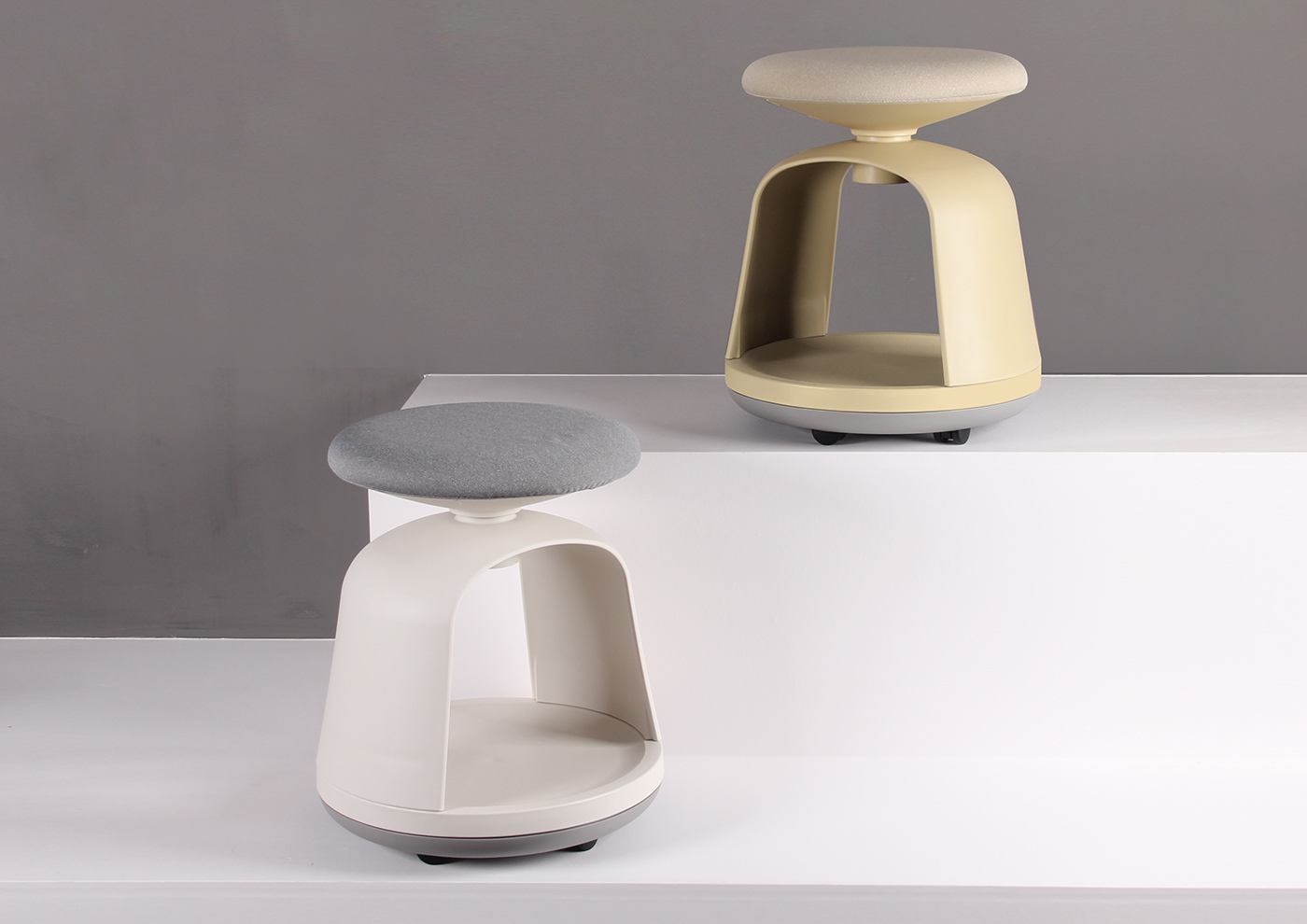 chair，wooden ，comfortable，practical，