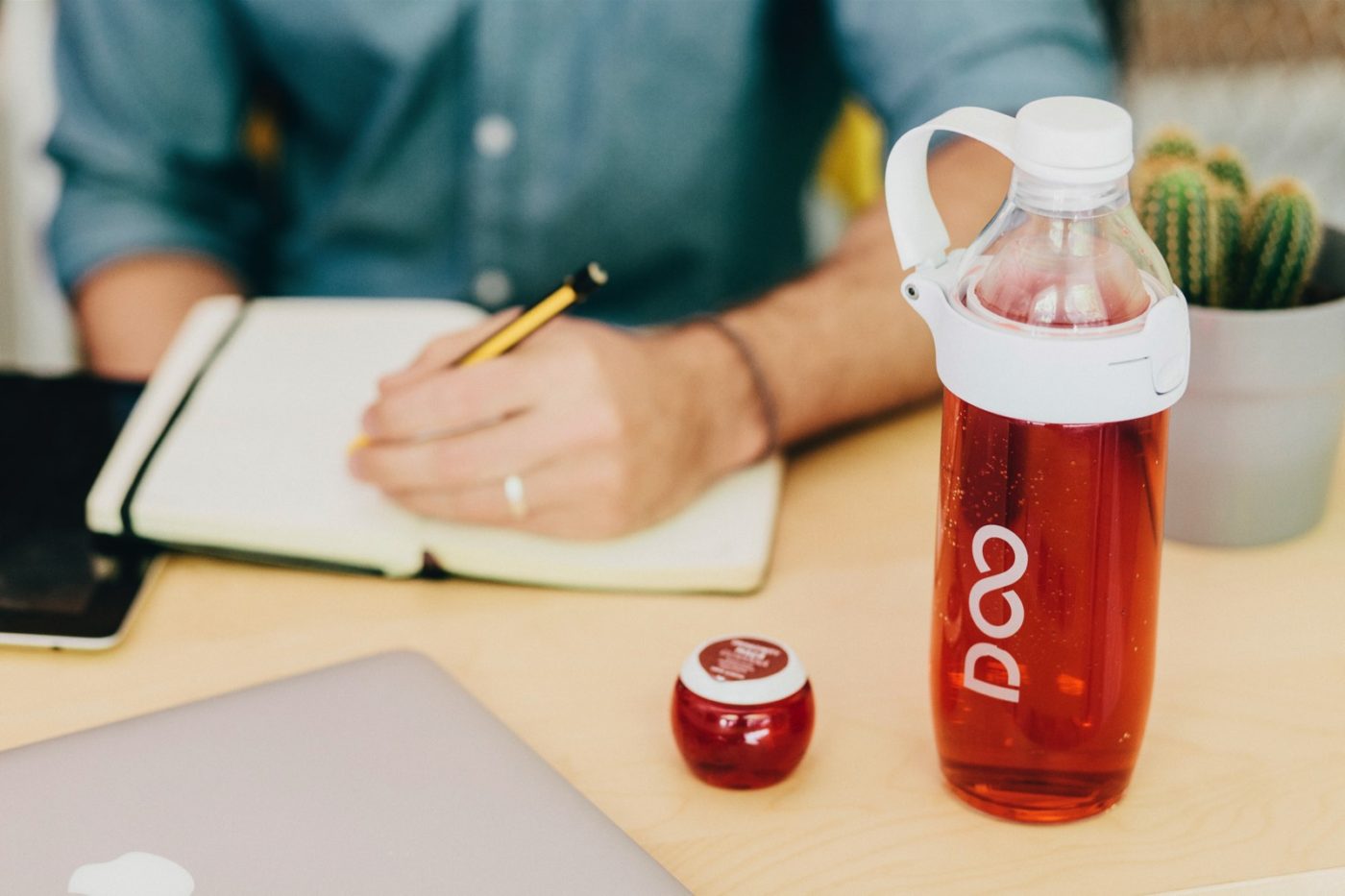 Water cup，Water bottle，Pepsi Cola，transparent，Plastic，