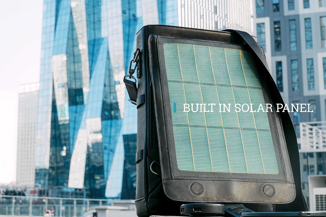 Backpack，multi-function，charge，solar energy，outdoors，