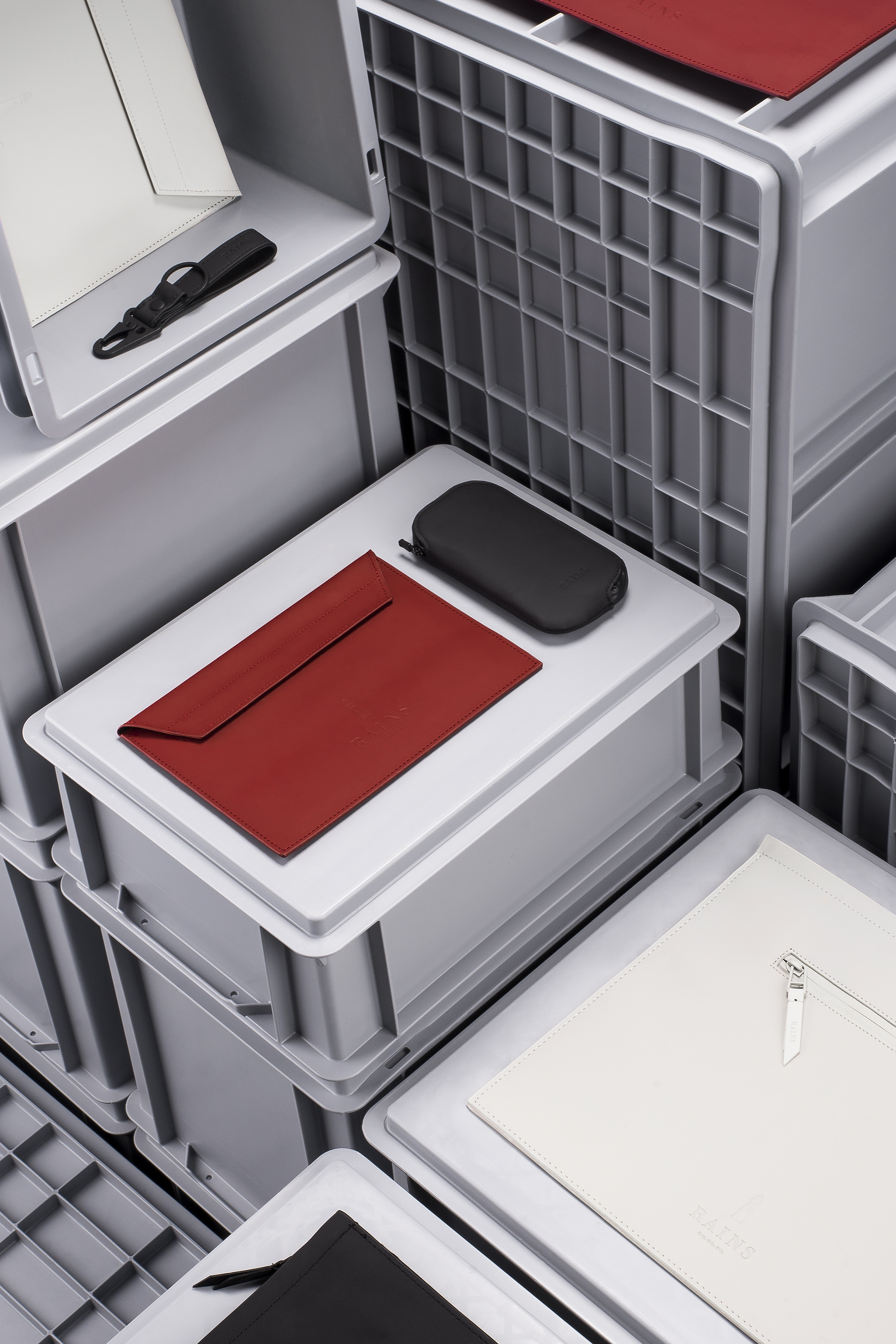 parts，computer，mobile phone，gules，tool，protect，