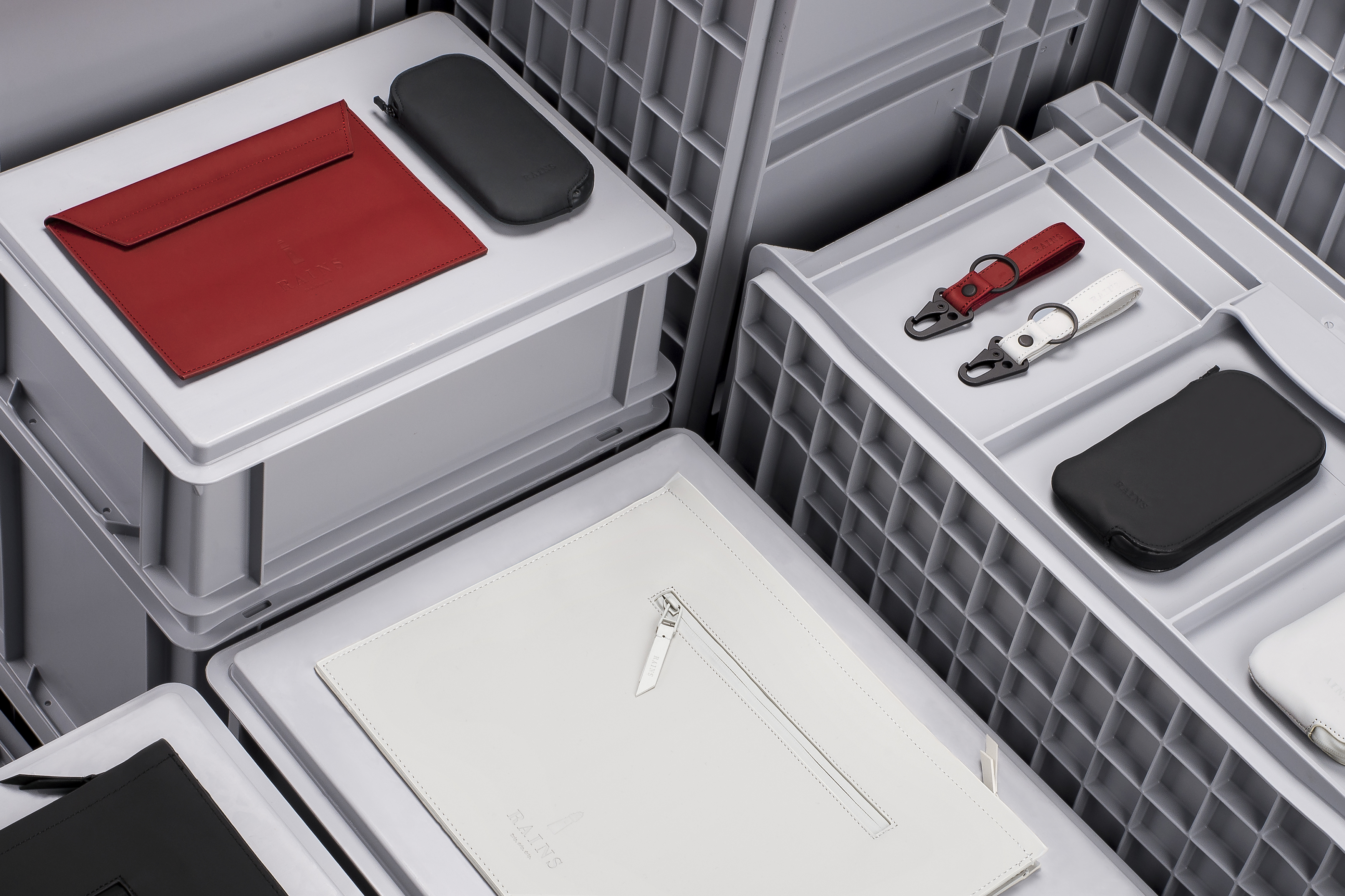 parts，computer，mobile phone，gules，tool，protect，