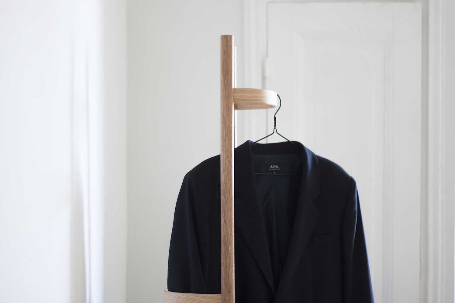 coat hanger，birch，oak，