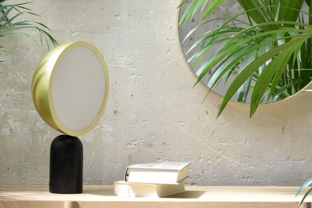 lamp，solid wood，steel，brass，Diffuse light，